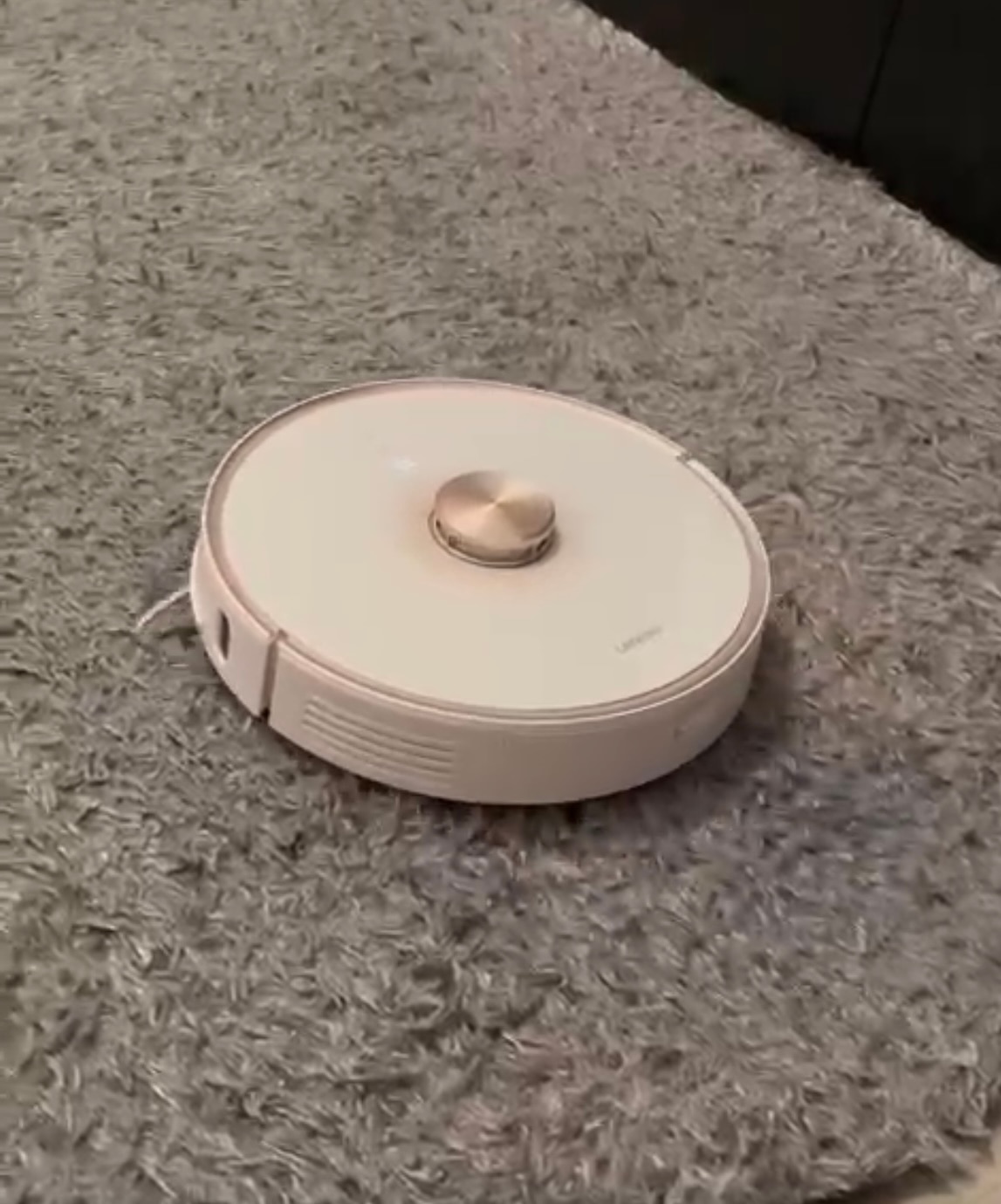 Aspirator robot LENOVO T1S, 0.4l, autonomie max 150 min, Wi-Fi, functie mop, alb-auriu