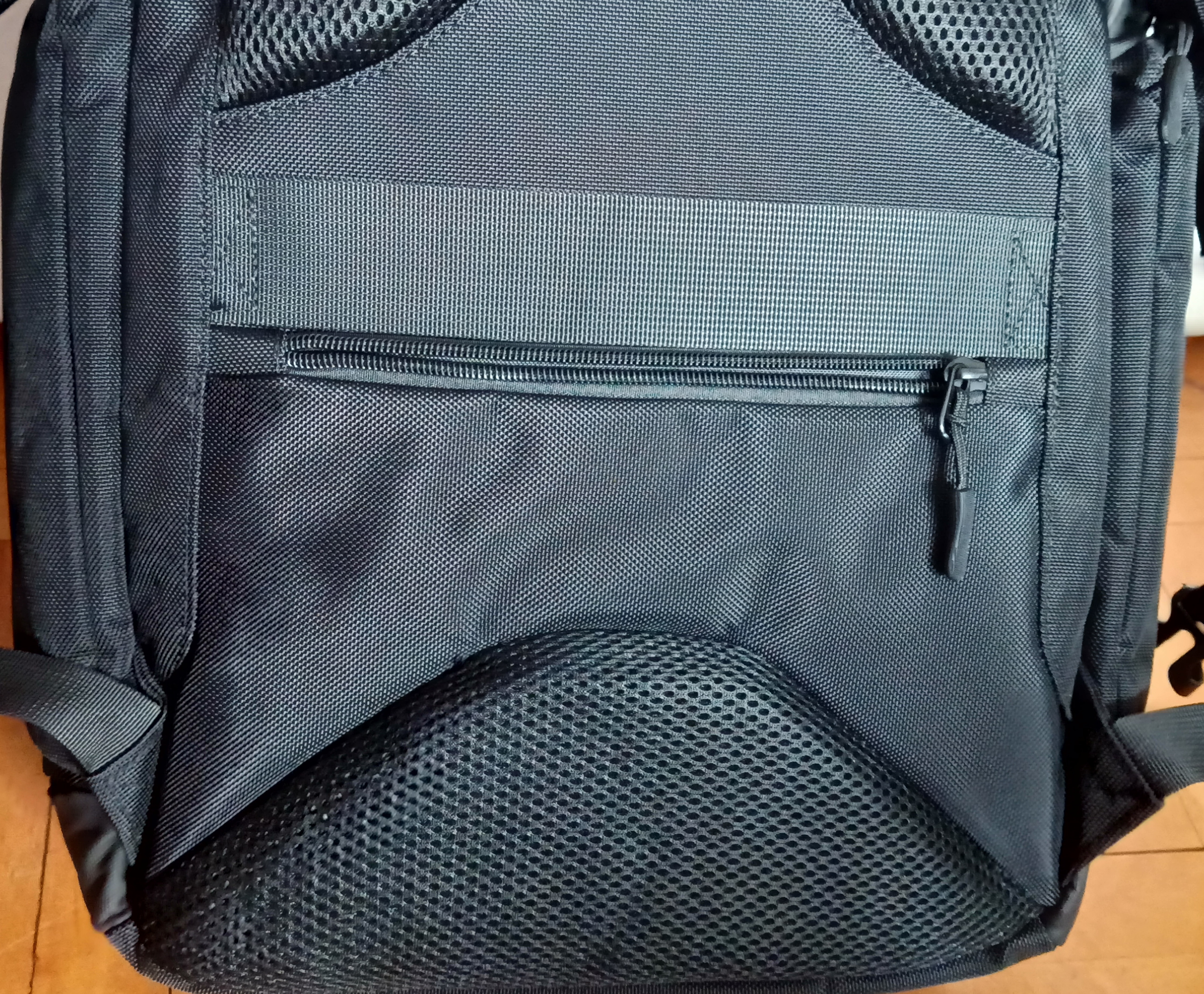 Rucsac laptop 15,6 inch, multifunctional, rezistent la stropi de apa, sistem fixare pe valiza, buzunar antifurt, buzunare multiple, OZUKO, OZ9409BK, Negru