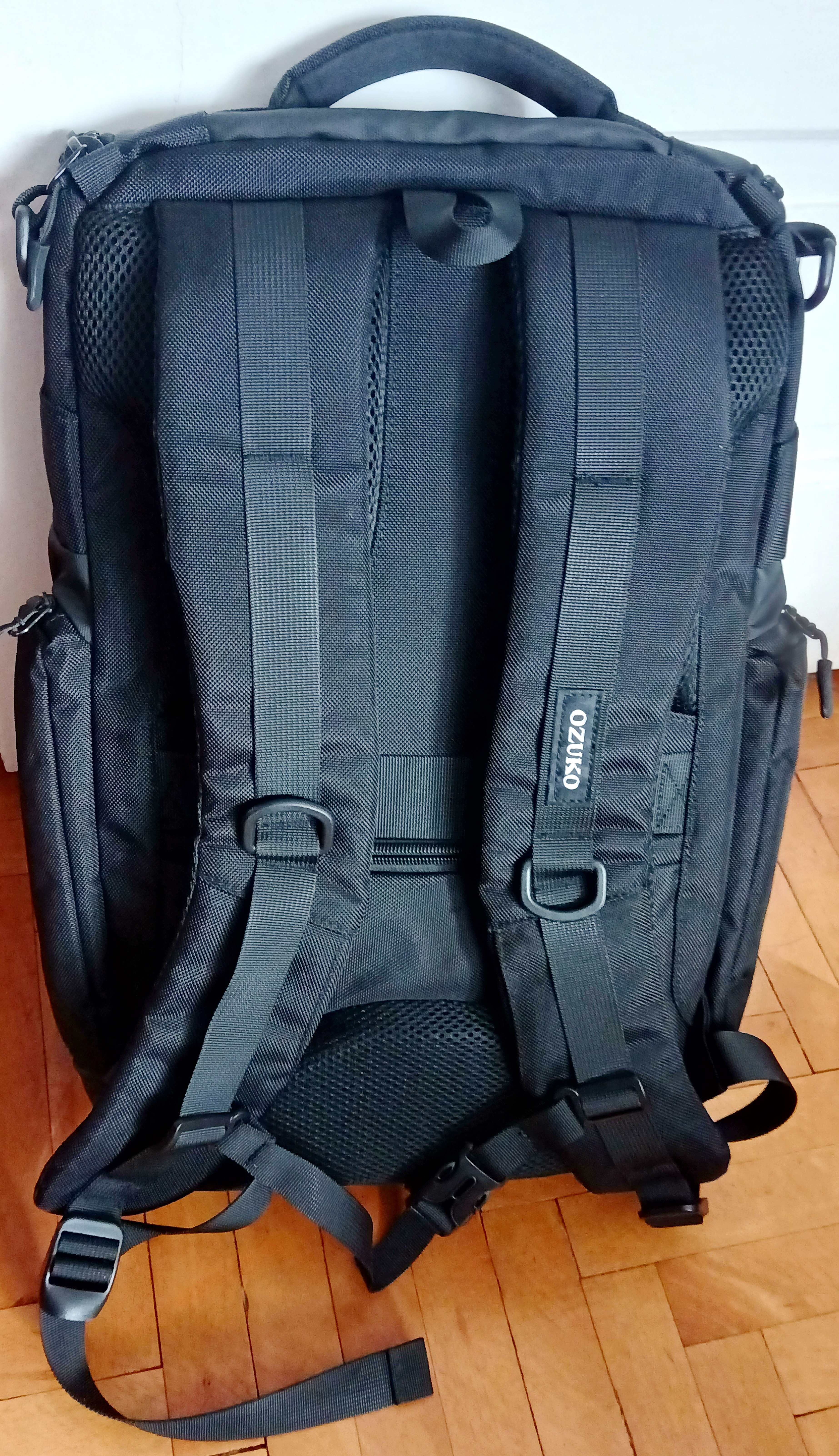 Rucsac laptop 15,6 inch, multifunctional, rezistent la stropi de apa, sistem fixare pe valiza, buzunar antifurt, buzunare multiple, OZUKO, OZ9409BK, Negru