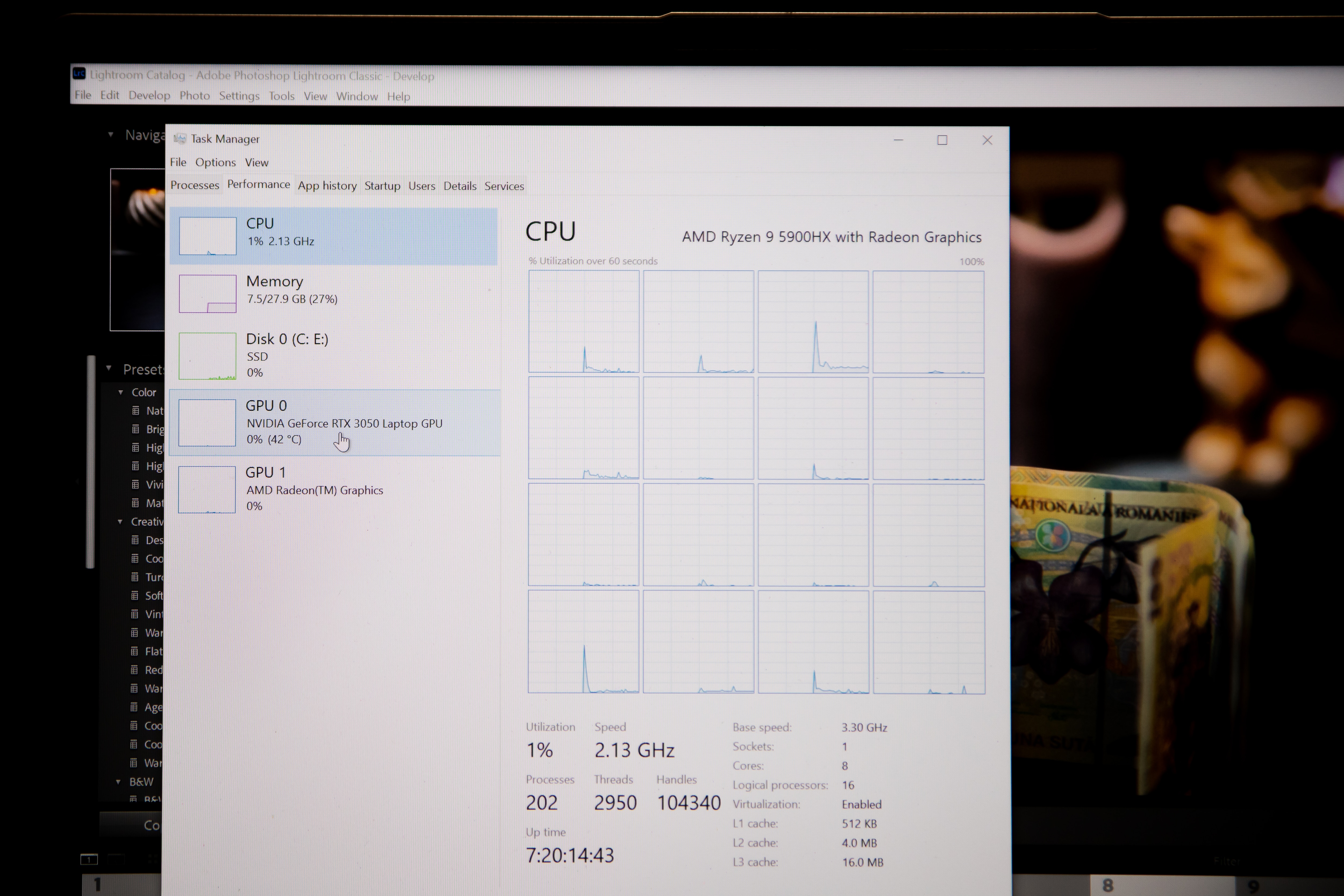 Laptop Lenovo IdeaPad 5 Pro 16ACH6 cu procesor AMD Ryzen™ 9 5900HX pana la 4.60 GHz, 16", 2.5K, IPS, 32GB, 1TB SSD, NVIDIA GeForce RTX 3050 4GB GDDR6, No OS, Cloud Grey