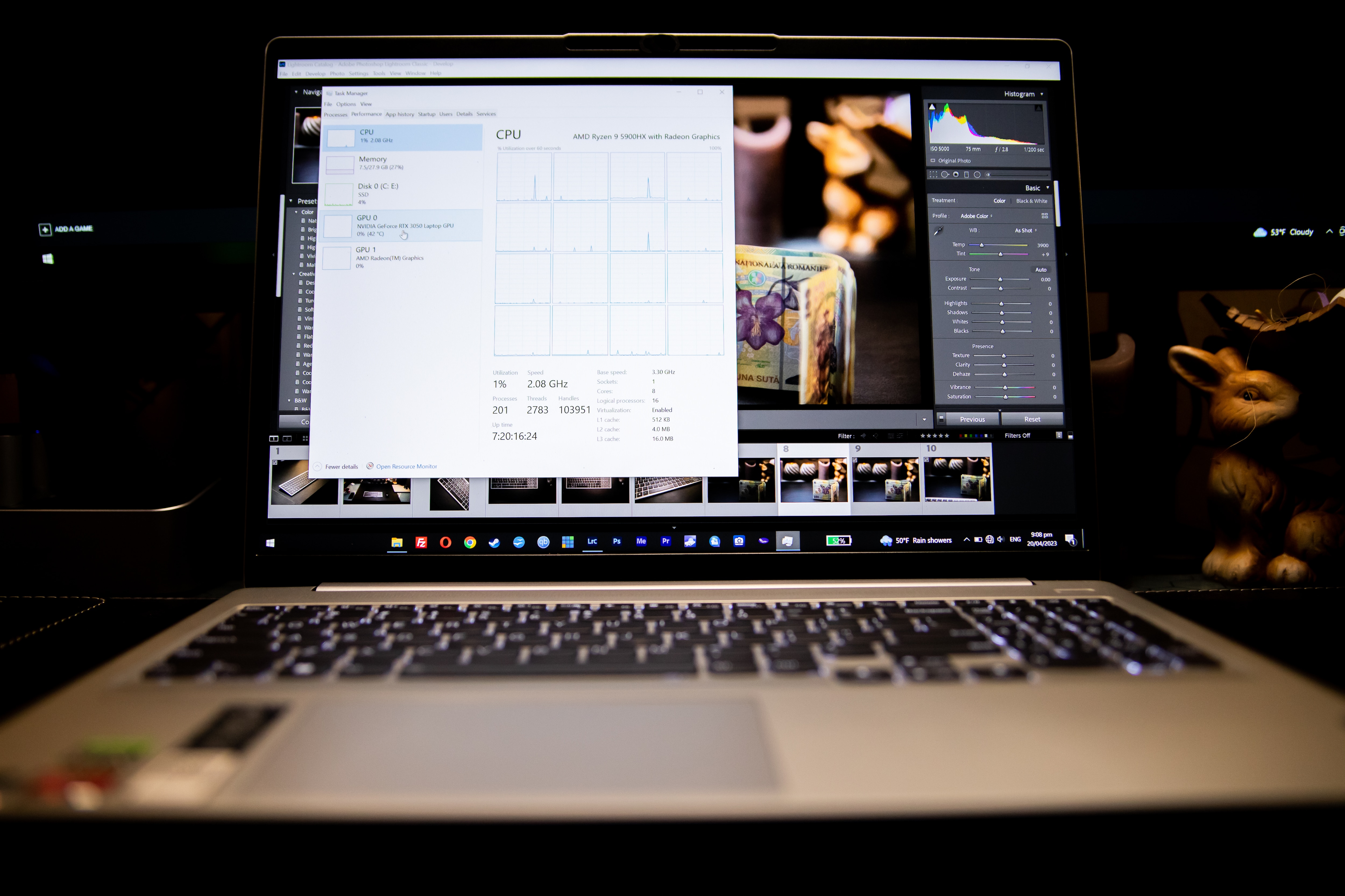 Laptop Lenovo IdeaPad 5 Pro 16ACH6 cu procesor AMD Ryzen™ 9 5900HX pana la 4.60 GHz, 16", 2.5K, IPS, 32GB, 1TB SSD, NVIDIA GeForce RTX 3050 4GB GDDR6, No OS, Cloud Grey