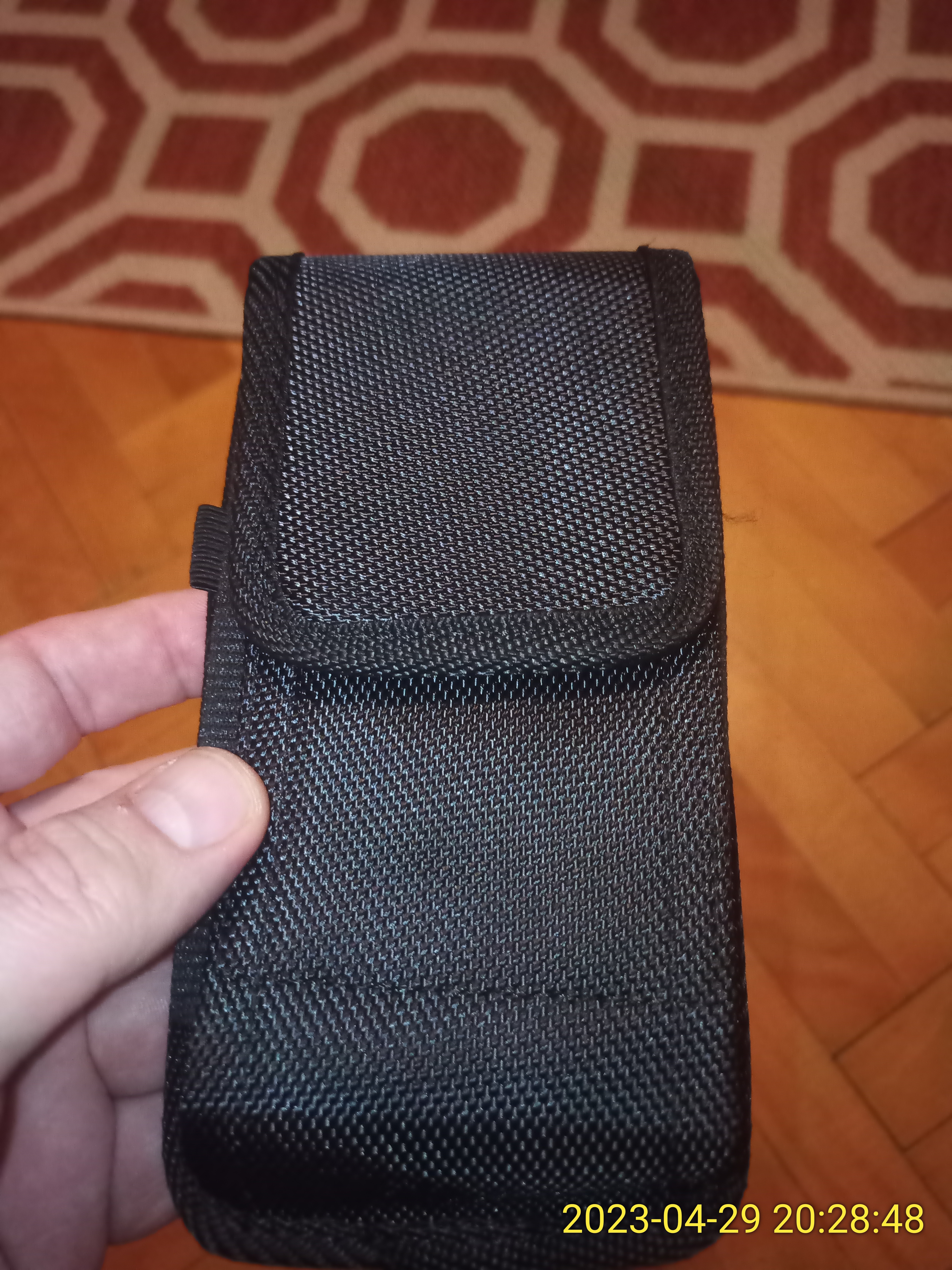 Toc Compatibil cu Telefon Oxford, Prindere Curea, Carabina, Inchidere Velcro, Compatibil cu Samsung Galaxy S10 Plus/ A50/ A32 5G, Piele Ecologica/ Material Textil, Negru