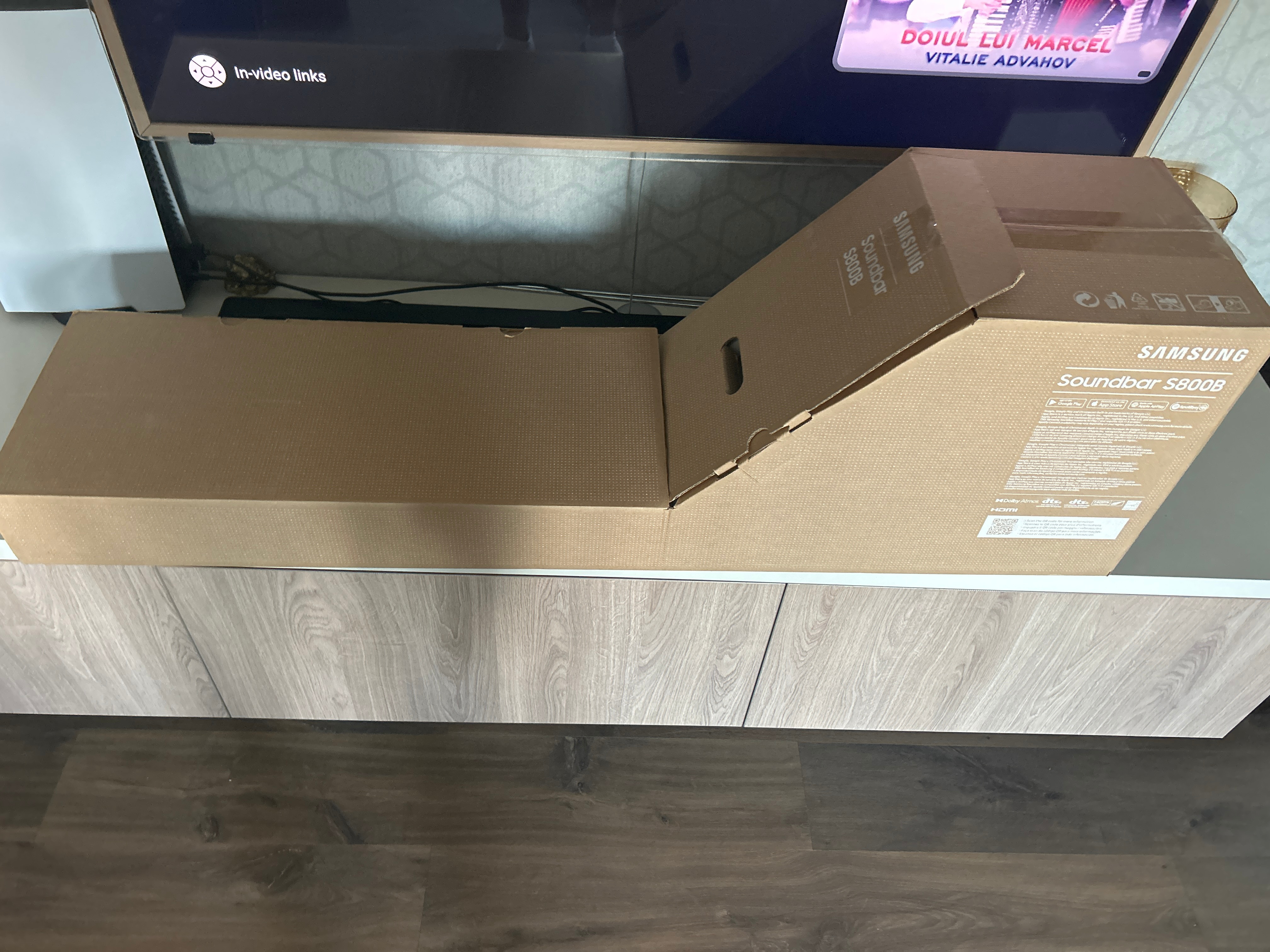 Soundbar Samsung HW-S800B, 3.1.2, 330W, Bluetooth, Dolby Atmos, Subwoofer Wireless, Ultra Slim, Negru