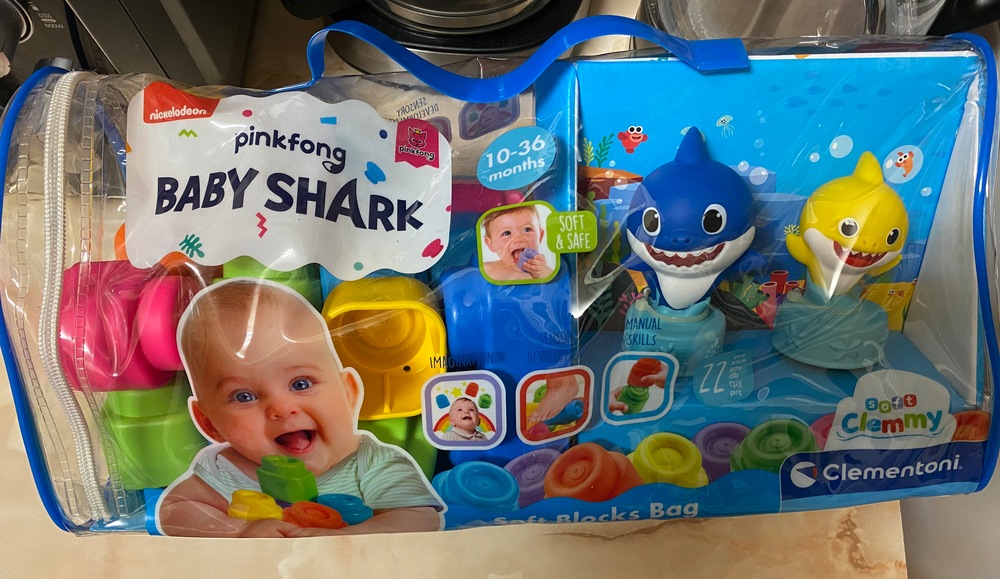 Set cuburi Soft Clemmy - Baby Shark, cu 22 piese 