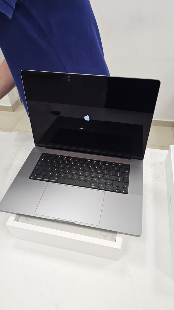 Laptop Apple MacBook Pro 16