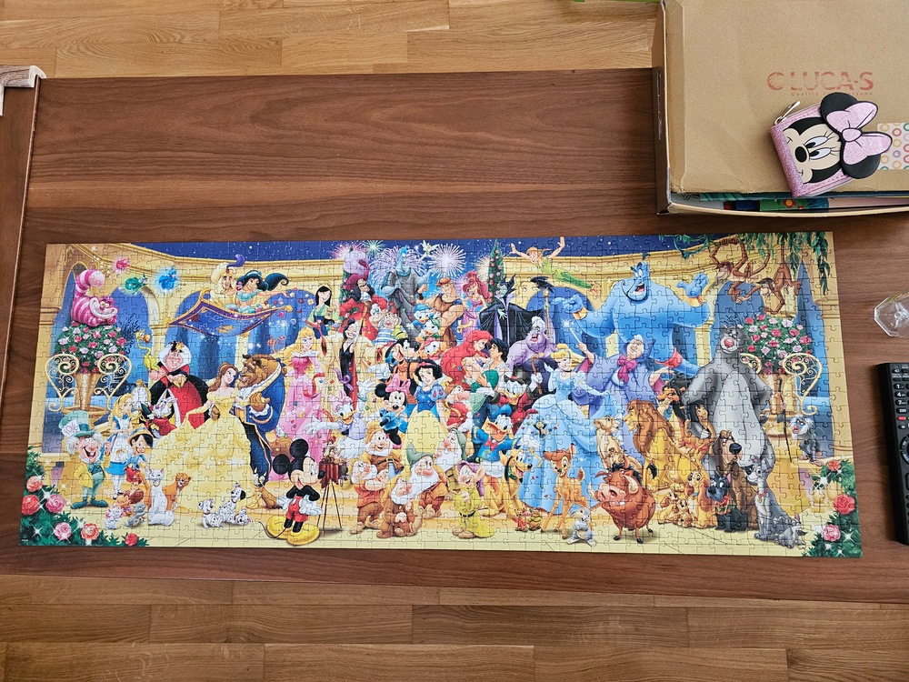 Puzzle Ravensburger Panorama - Personajele Disney, 1000 piese - eMAG.ro
