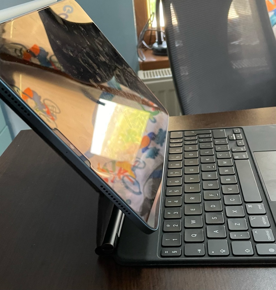 Tastatura Apple Magic pentru iPad Pro 11