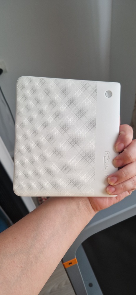 Cititor de carti electronice, KOBO, LIBRA 2 7