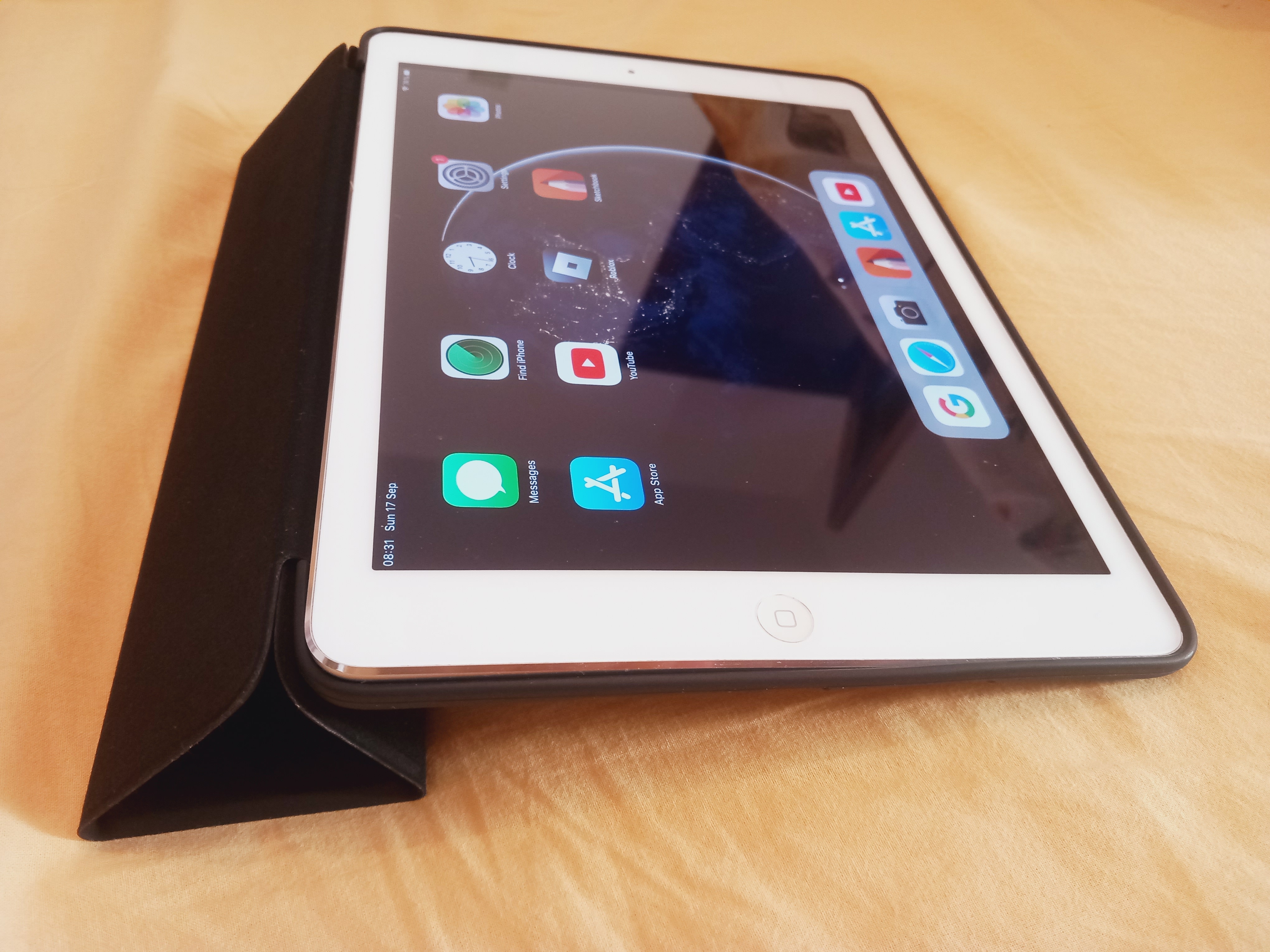 Husa smart cover Ipad Air 1, 9.7inch, Telgo, inchidere magnetica,functie wake-sleep, Gri, 9.7 "