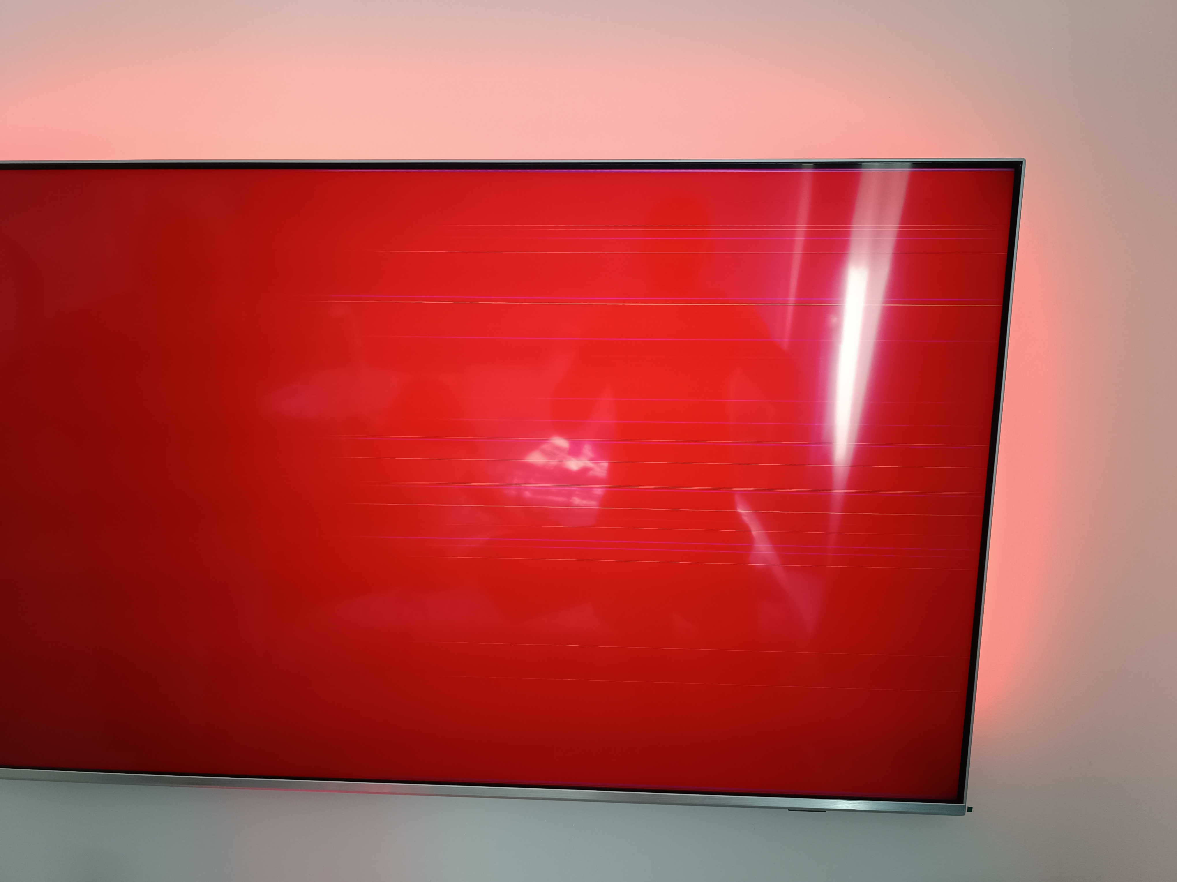 Televizor Philips Ambilight The One LED 58PUS8536, 146 cm, Smart Android, 4K Ultra HD, Clasa G