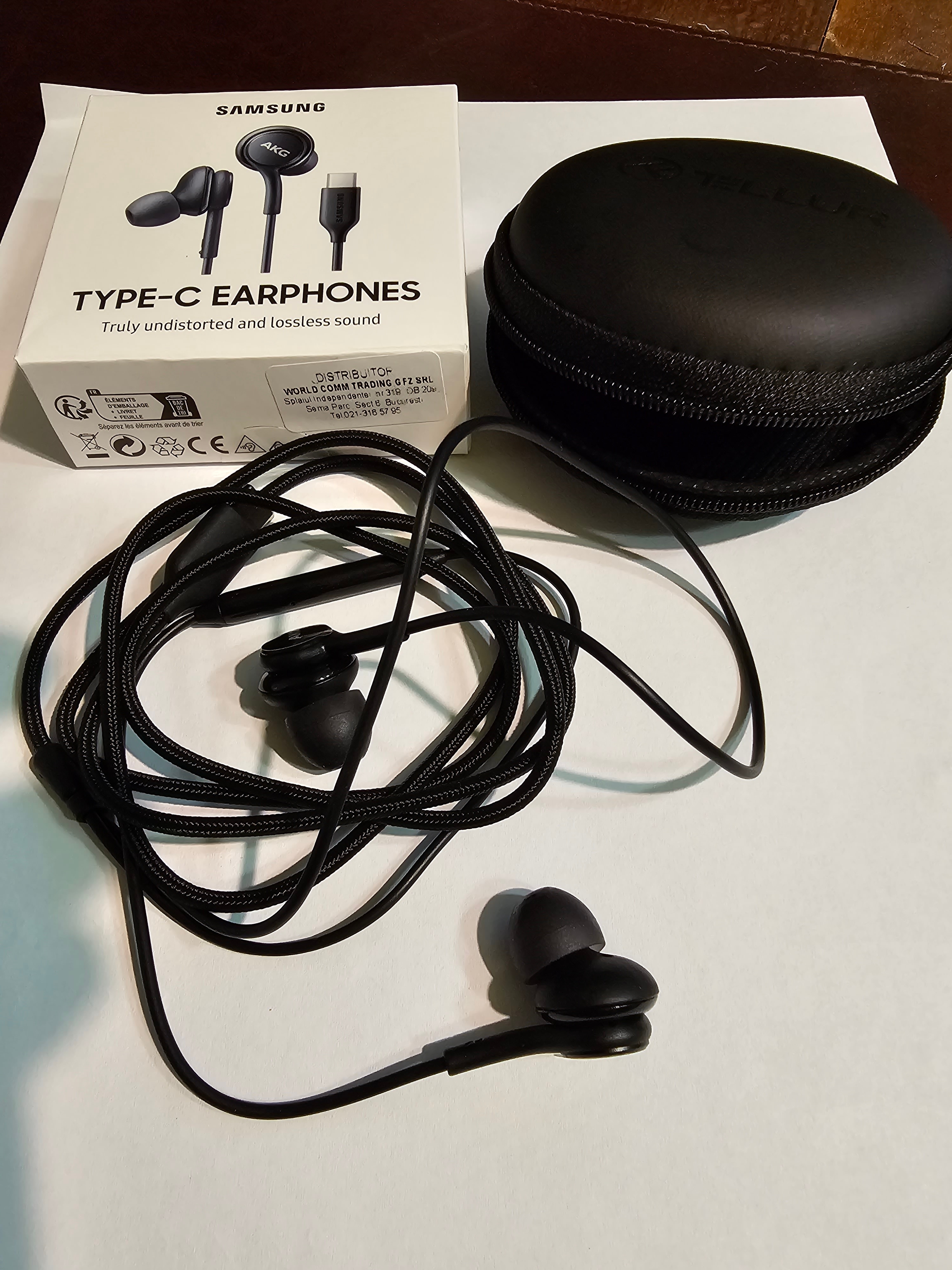 Casti Audio AKG compatibil cu Samsung cu mufa Type-C dopuri de rezerva Negru in ambalaj Retail