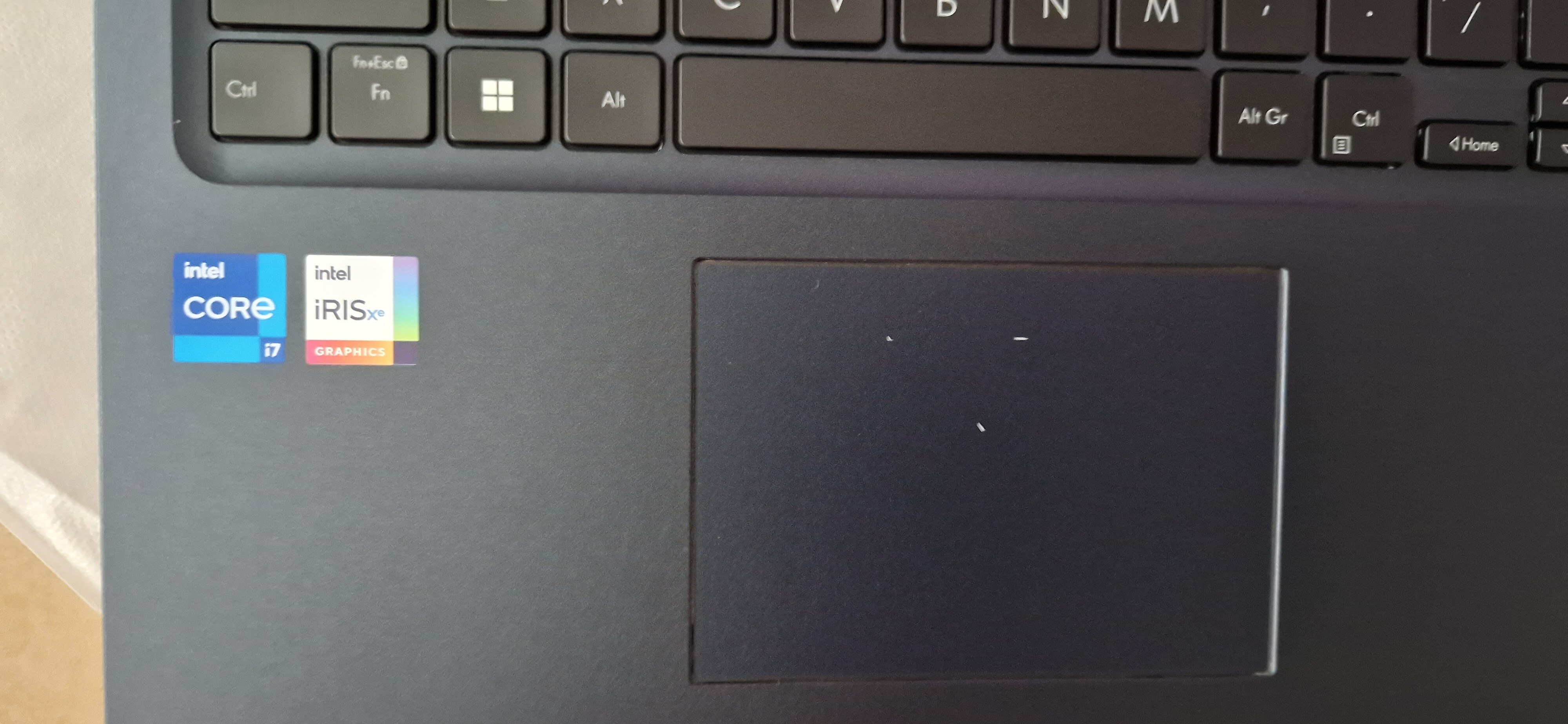 Laptop ASUS VivoBook 15 A1504ZA cu procesor Intel® Core™ i7-1255U pana la 4.70 GHz, 15.6", Full HD, IPS, 16GB, 1TB SSD, Intel® Iris Xe Graphics, No OS, Quiet Blue