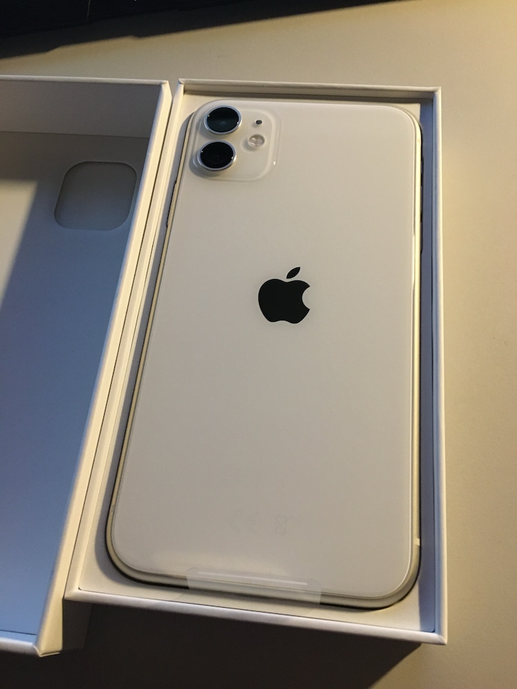Telefon mobil Apple iPhone 11, 64GB, White - eMAG.ro