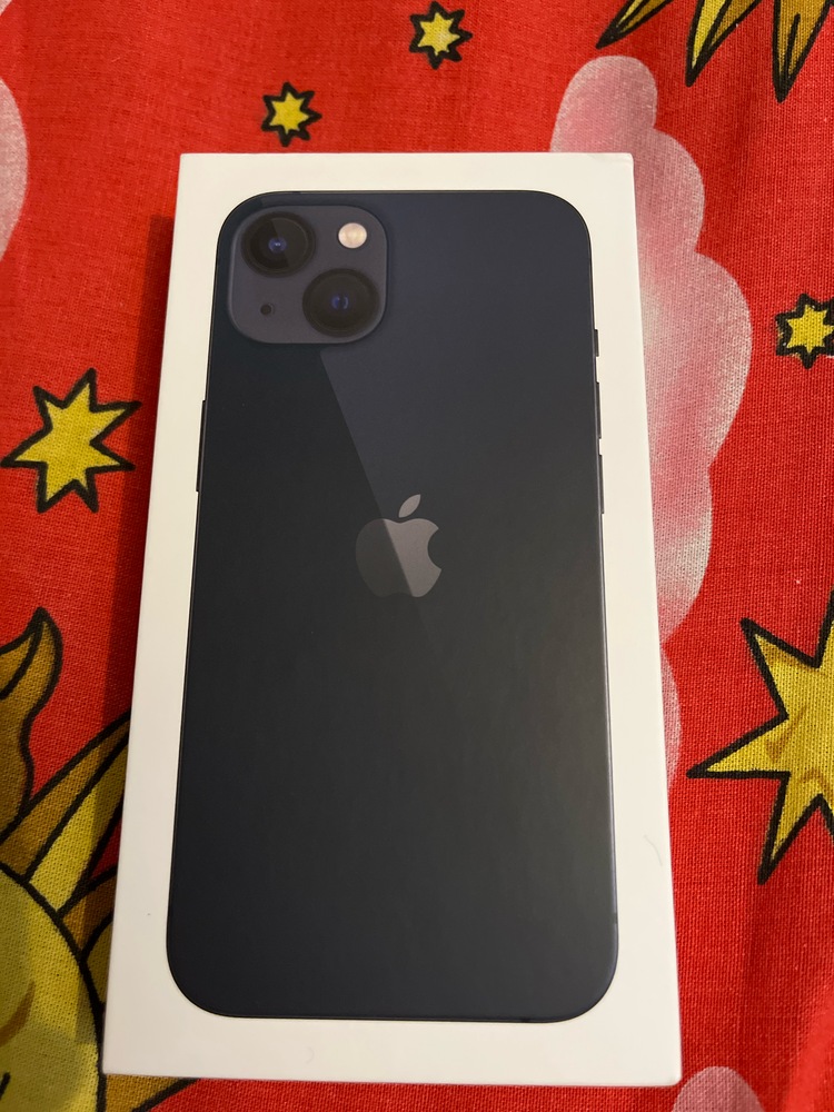 Telefon mobil Apple iPhone 13, 256GB, 5G, Starlight - eMAG.ro
