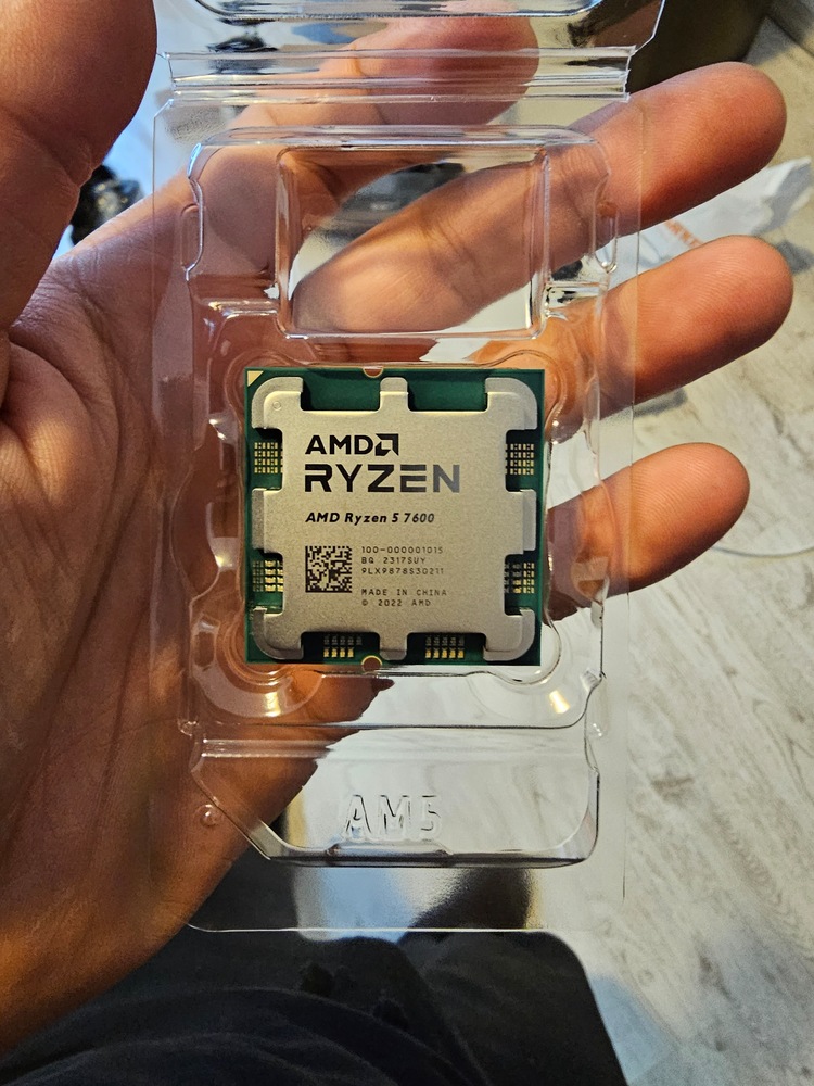 Procesor AMD Ryzen™ 5 7600, 38MB, 3.8/5.1GHz Boost, Socket AM5