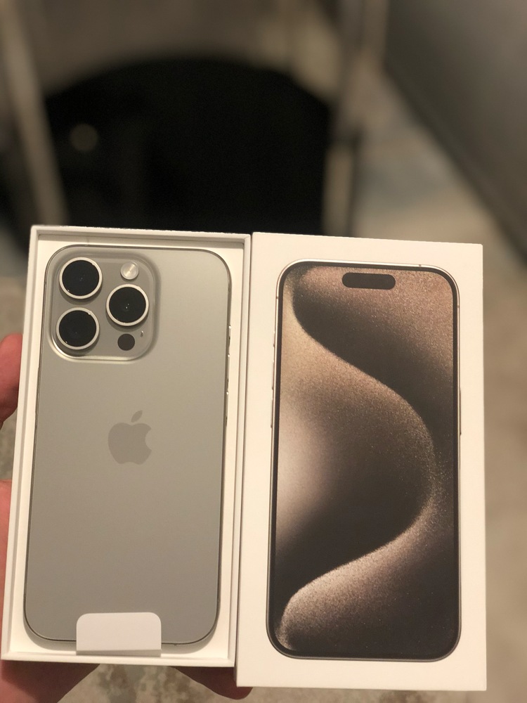 Telefon mobil Apple iPhone 15 Pro, 128GB, 5G, Black Titanium - eMAG.ro