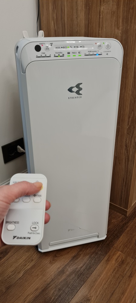 DAIKIN　MCK55UY-W Purificator de aer cu functie de umidificare Daikin MCK55W