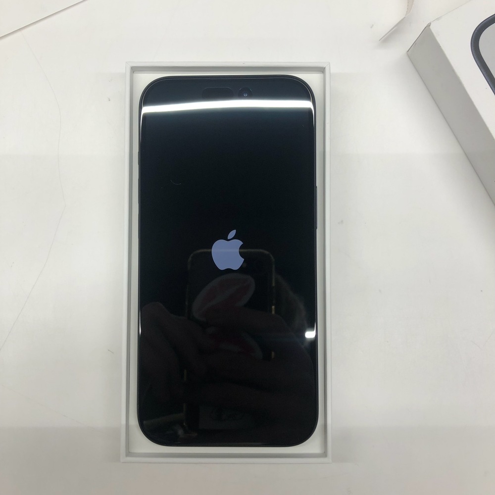 Apple iPhone 15 256GB ブラック iPhone 15 256GB - ブラック（SIMフリー）[整備済製品] - Apple（日本）