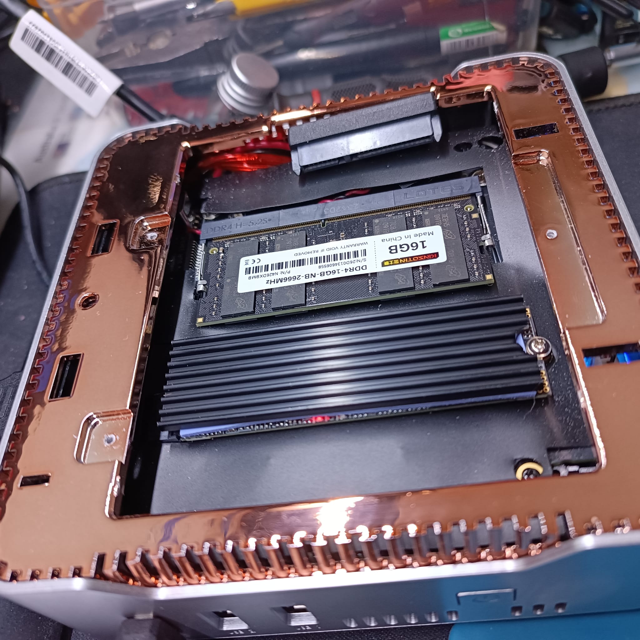 Mini PC NiPoGi cu procesor Intel Alder Lake-N95, la 3,40 GHz, 16GB