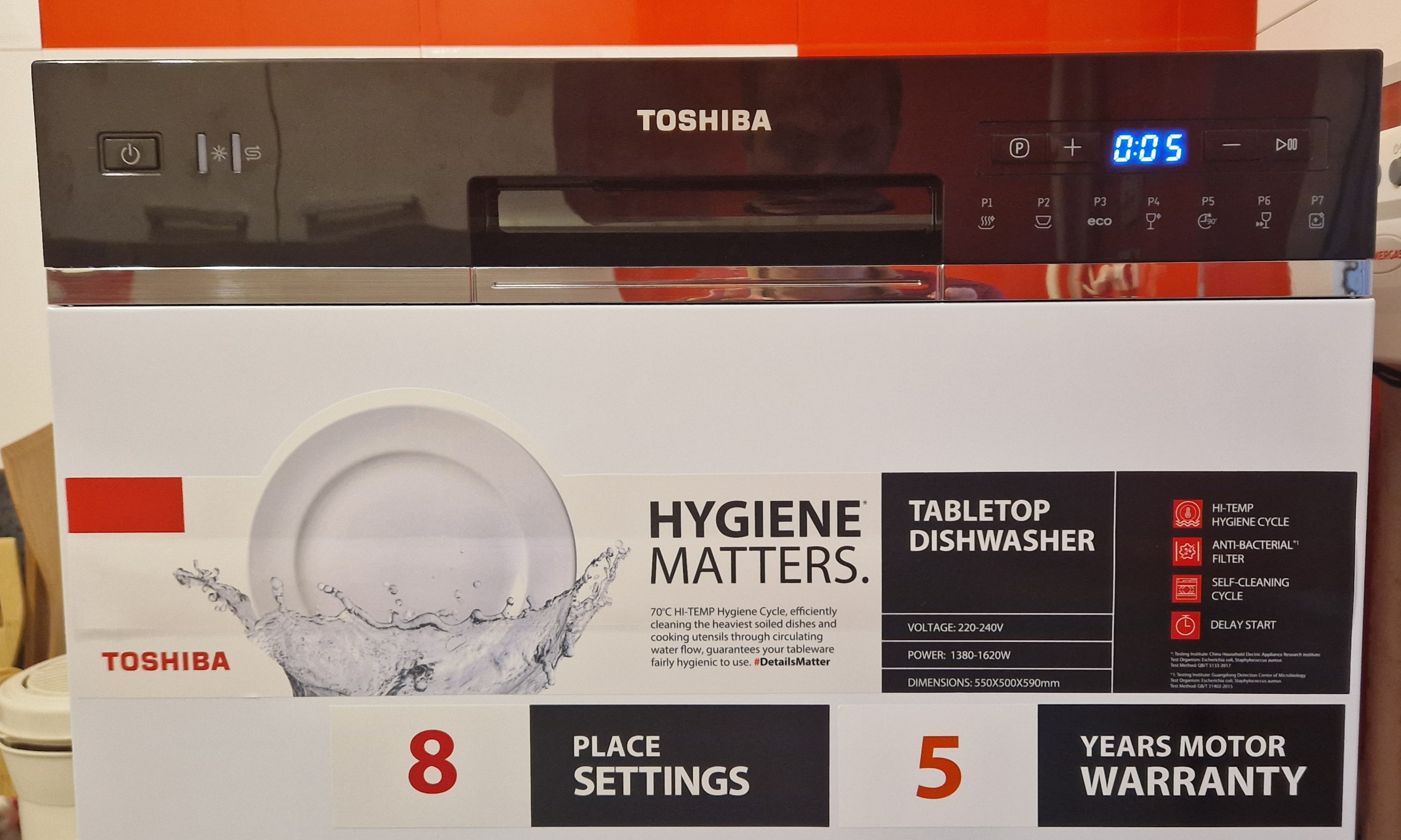 Masina spalat vase compacta Toshiba DW-08T2EW, Clasa F, 8 seturi, 7 programe, 55 cm, alba