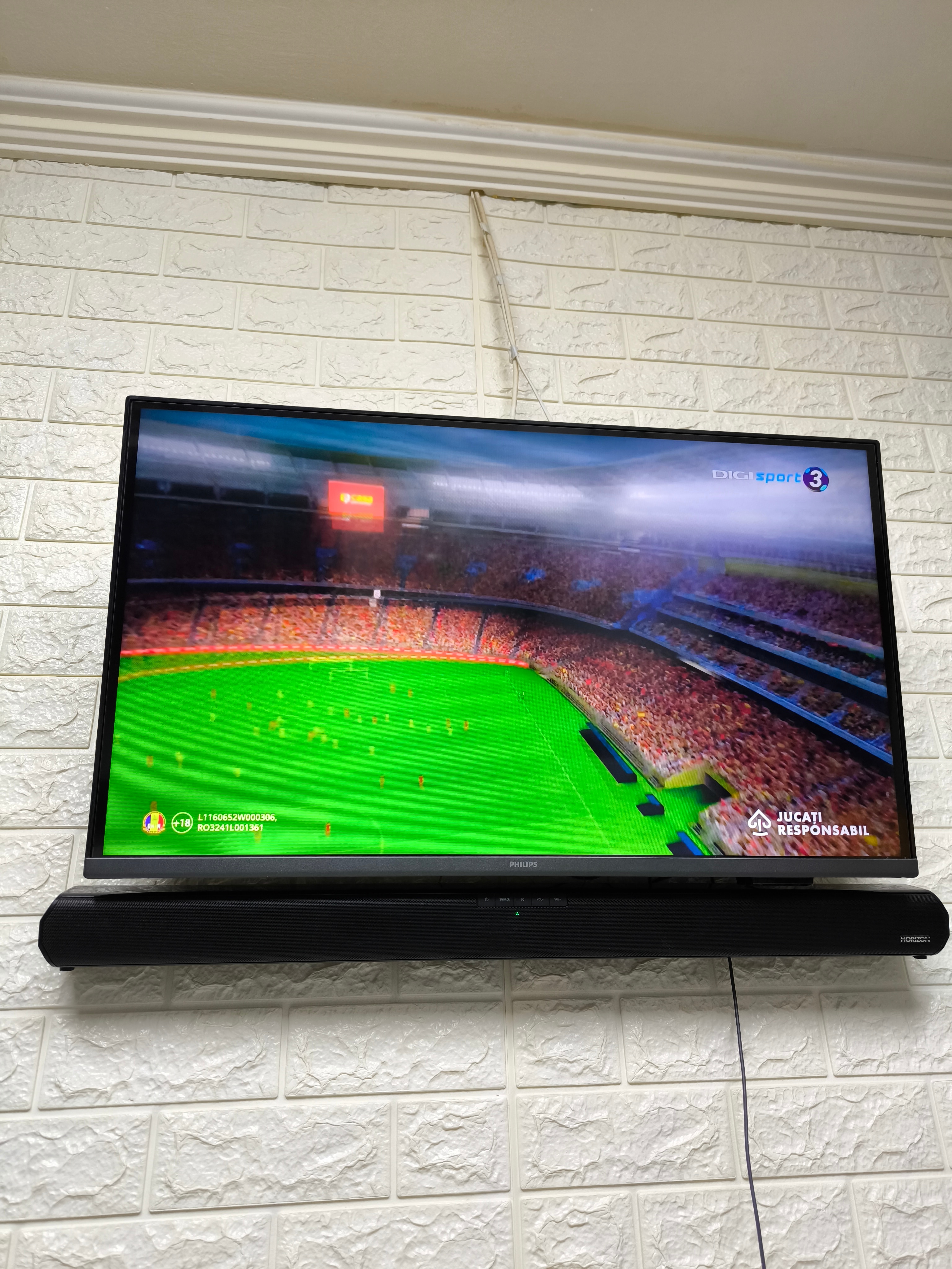 Televizor Philips AMBILIGHT LED 32PFS6908, 80 cm, Smart TV, Full HD, Clasa F