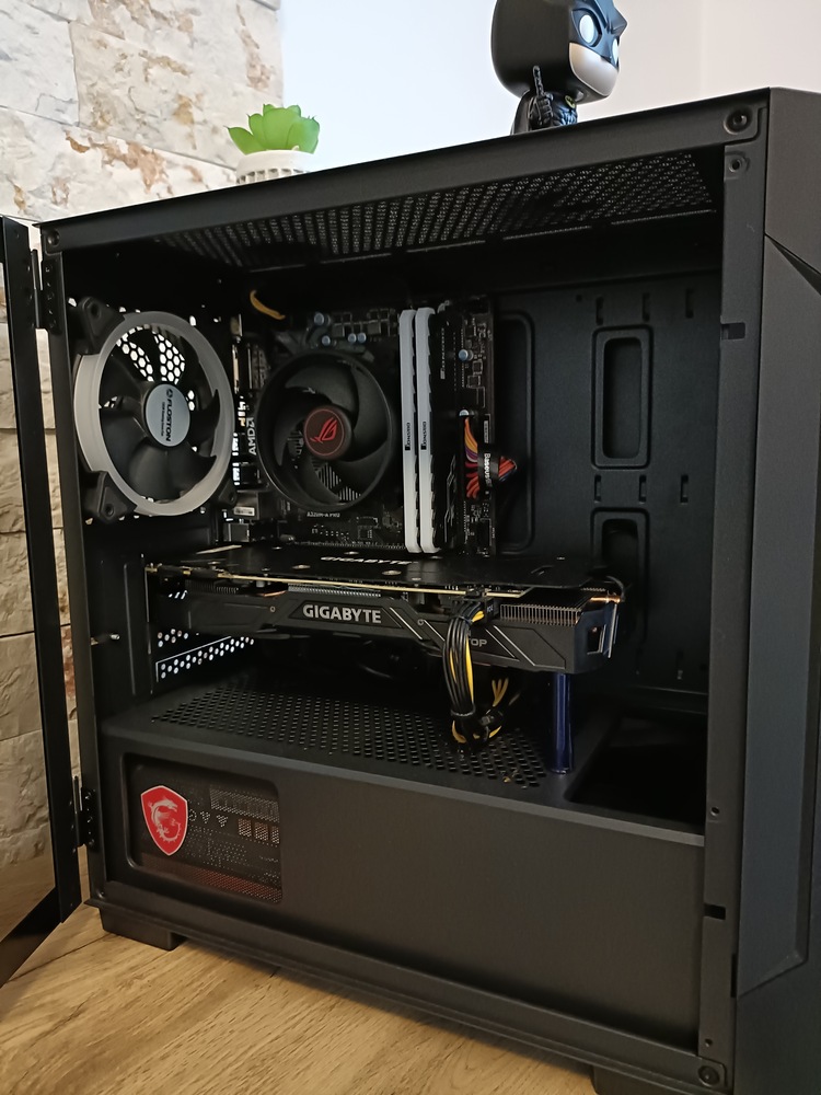 AMD Ryzen™ 5 3600, Procesor 35MB, 4.2 GHz cu Wraith Stealth cooler