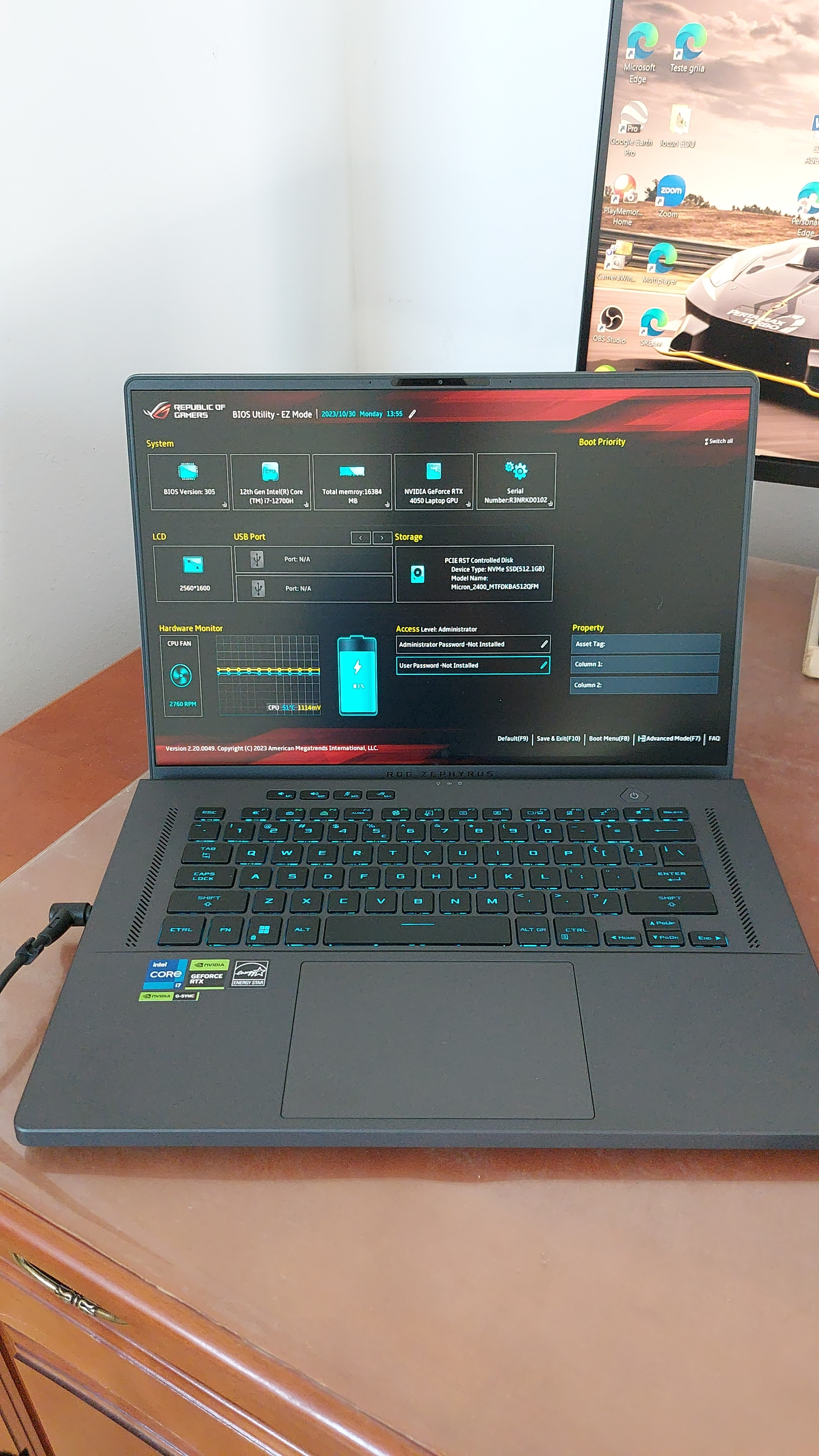Laptop Gaming ASUS ROG Zephyrus G16 GU605MV cu procesor Intel® Core™ Ultra 7 155H pana la 4.8 GHz, 16", 2.5K, IPS, 240Hz, 16GB LPDDR5X, 1TB SSD, NVIDIA® GeForce RTX™ 4060 8GB GDDR6, Windows 11 Pro, Platinum White