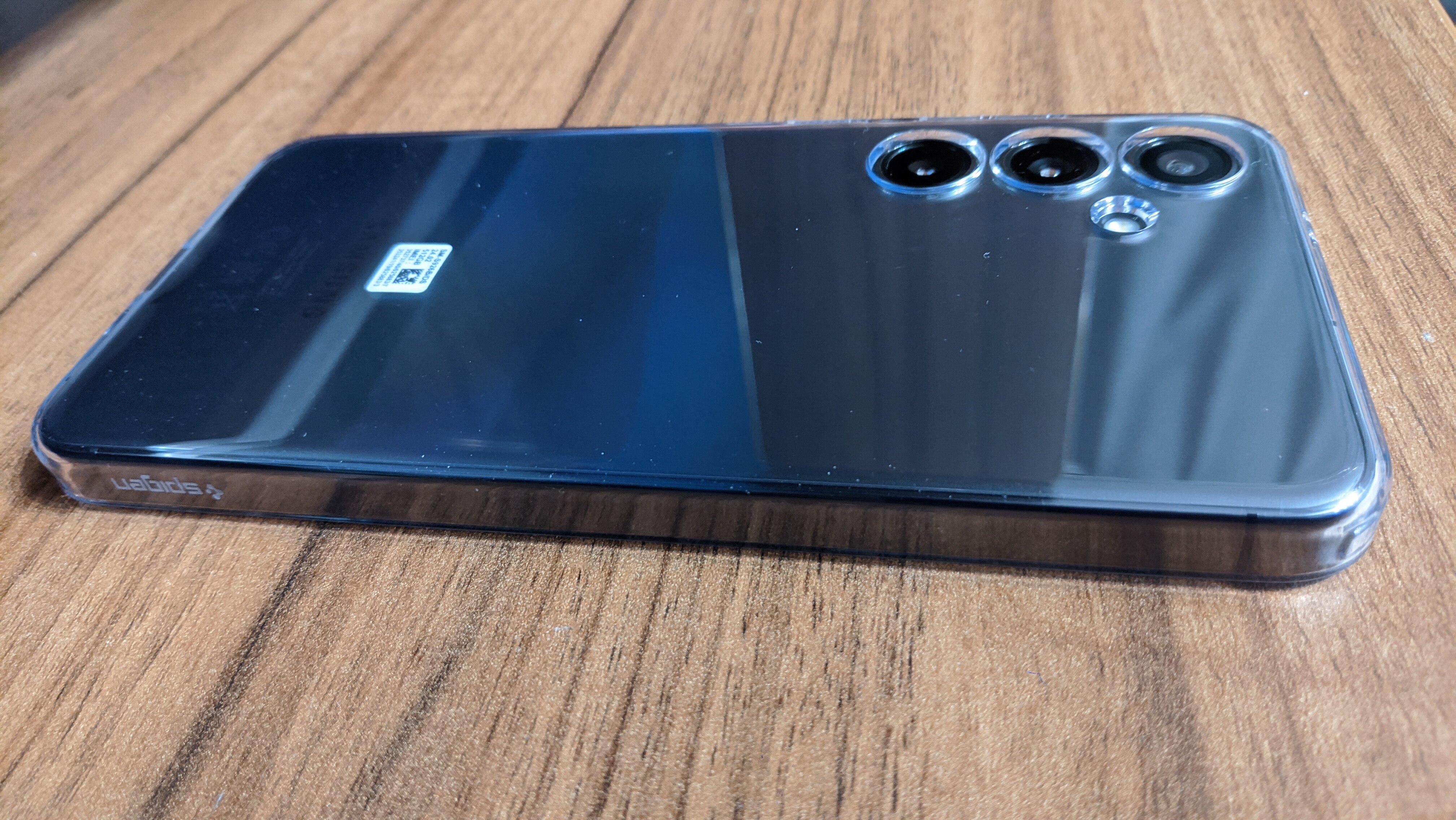 Carcasa Spigen Liquid Crystal compatibila cu Samsung Galaxy S24 Plus Crystal Clear