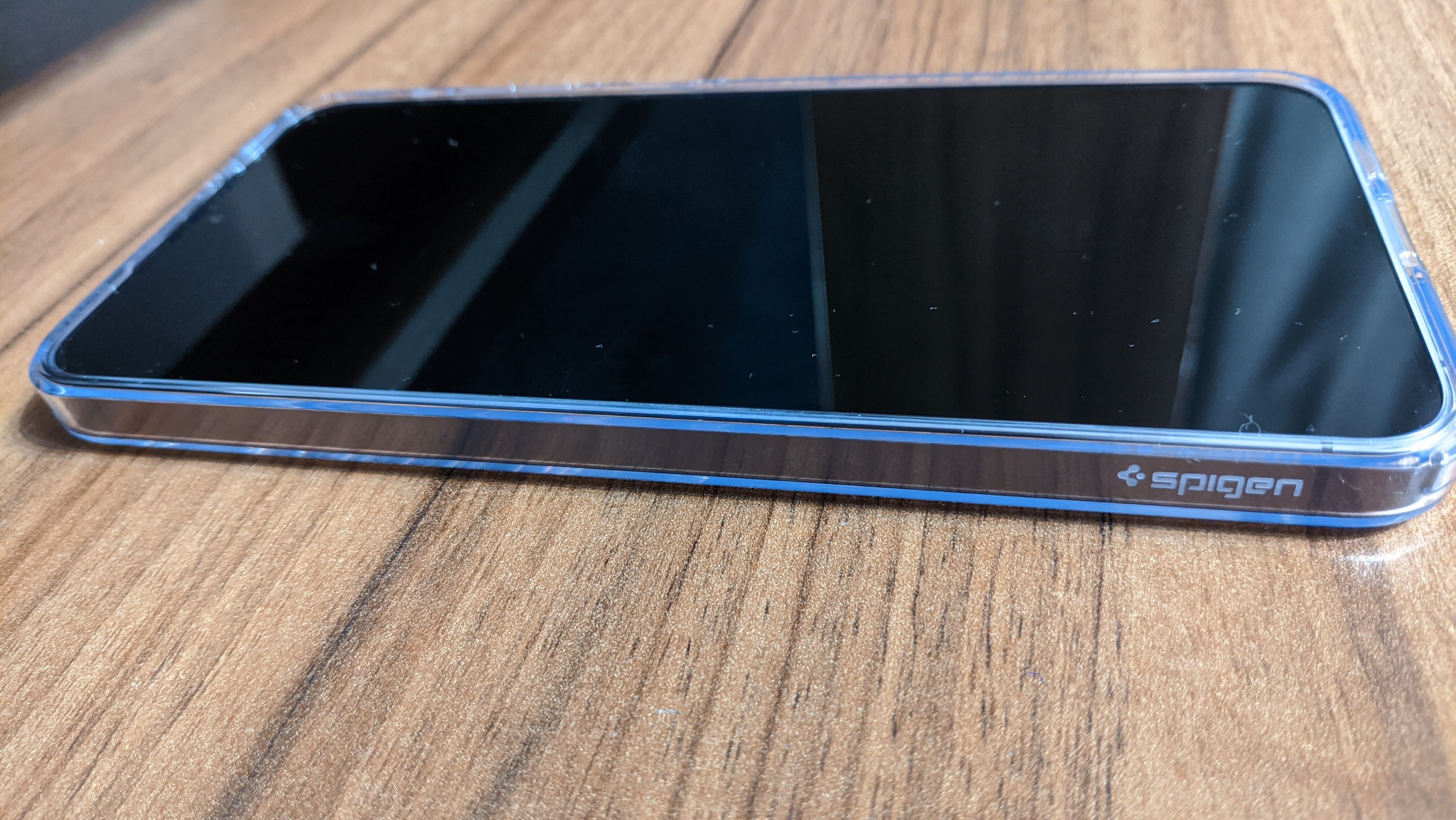 Carcasa Spigen Liquid Crystal compatibila cu Samsung Galaxy S24 Plus Crystal Clear