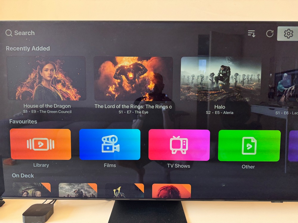 Apple TV 4K Wi‑Fi + Ethernet, 128 GB, Negru/Argintiu - eMAG.ro