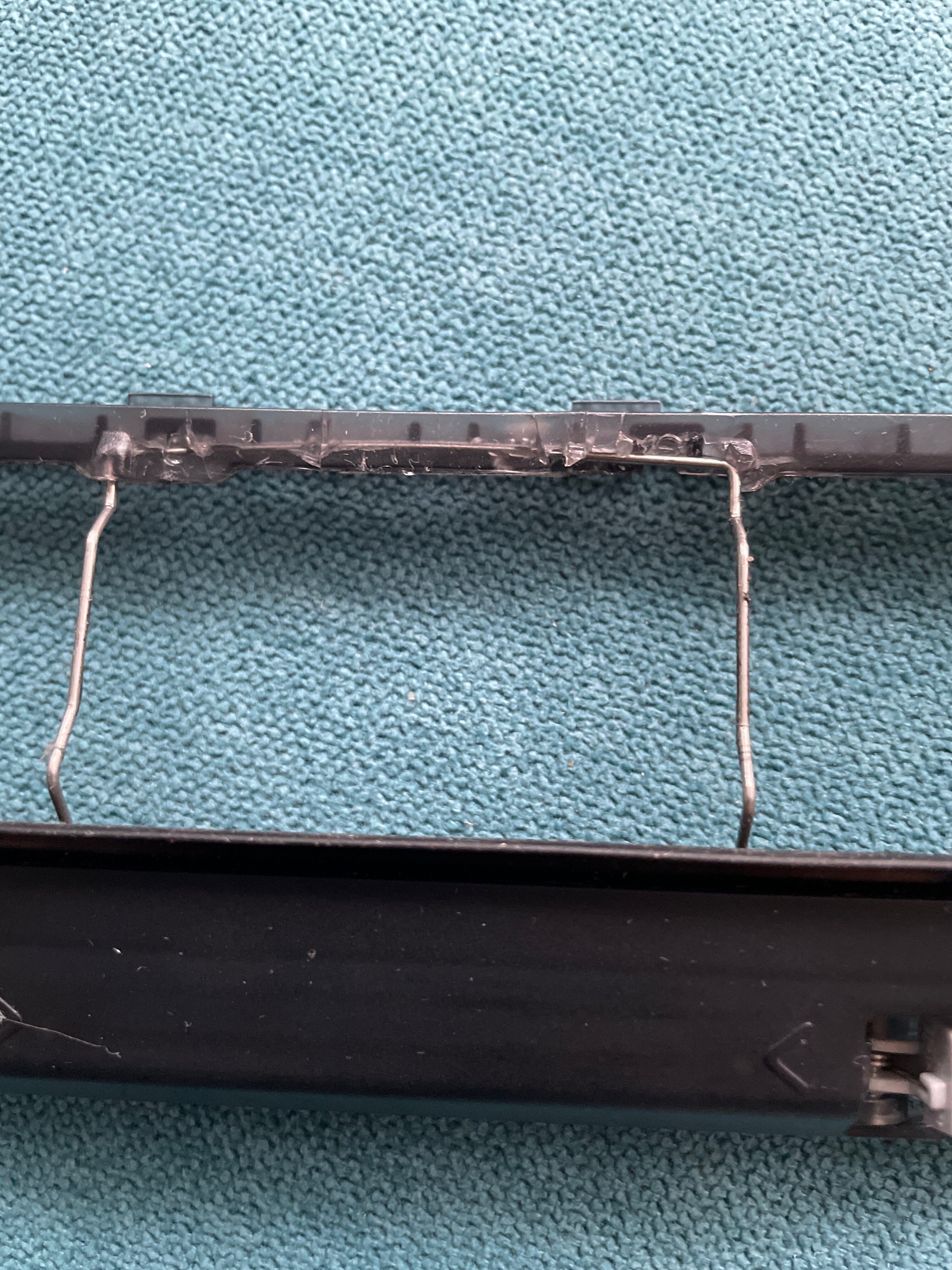 Robot de aspirare Philips Seria 7000 Aqua XU7100/01, aspirator si mop, statie de golire automata, Pa 5000, 5200 mAh, autonomie pana la 180 min, 6 senzori, sac de praf 3L, 5 harti, 4 niveluri, filtru EPA11 lavabil, aplicatie HomeRun, negru/auriu