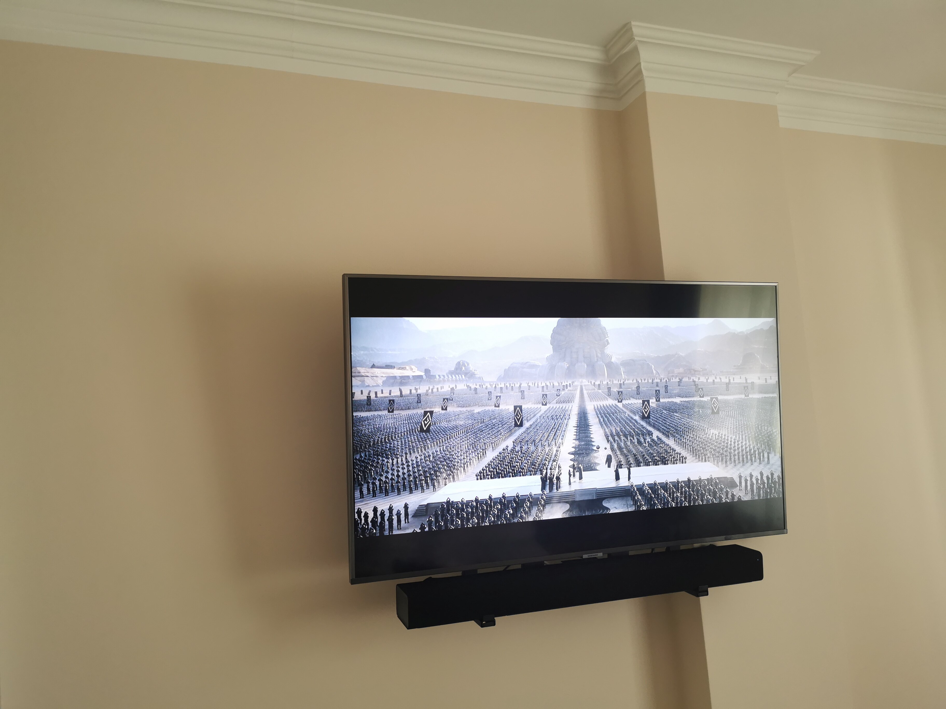 Soundbar LG S60Q, 2.1, 300W, Bluetooth, Dolby Atmos, Subwoofer Wireless, Negru