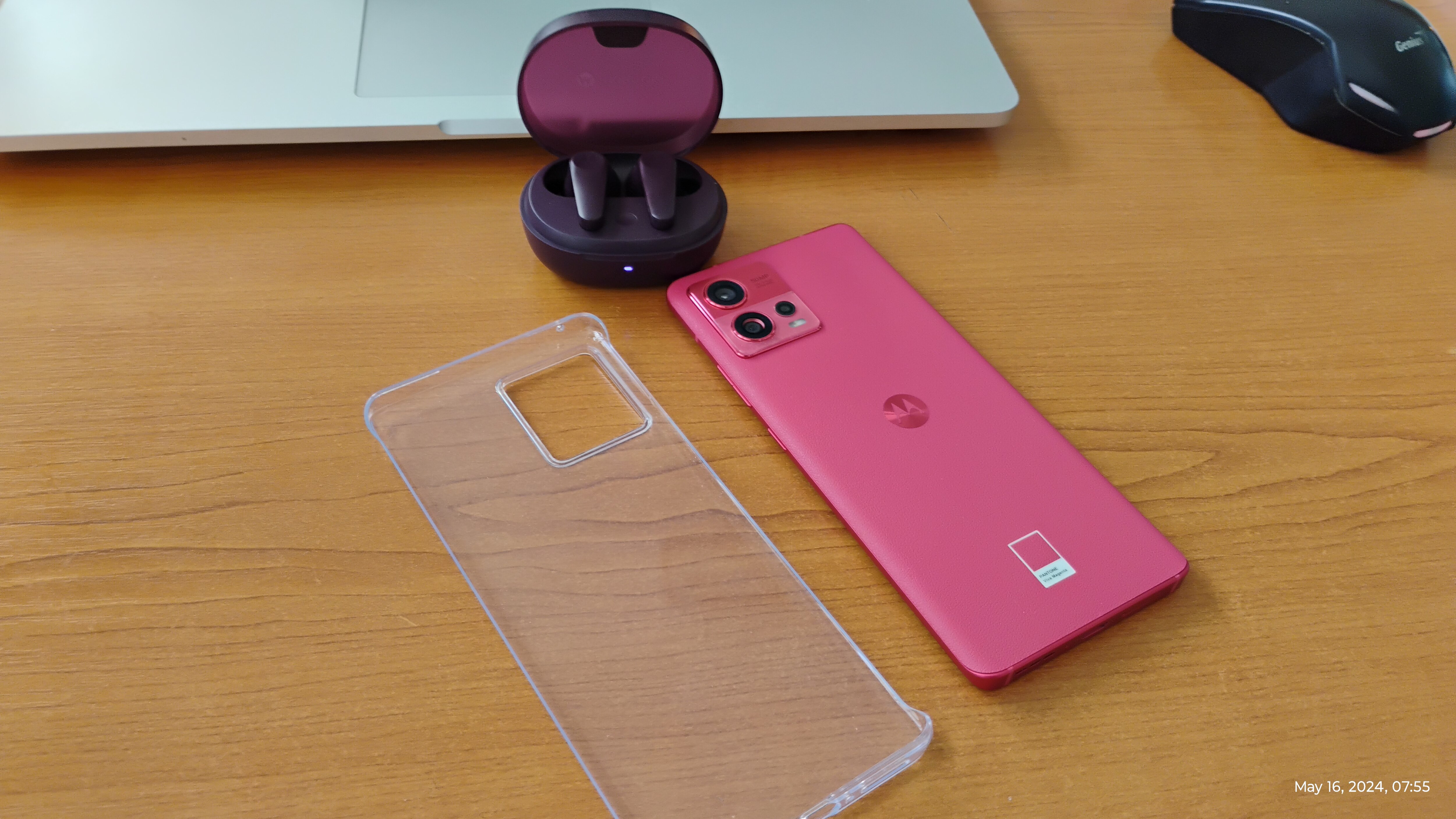 RESIGILAT: Telefon mobil Motorola Edge 30 Fusion, Dual SIM, 128GB, 8GB RAM, 5G, Cosmic Grey