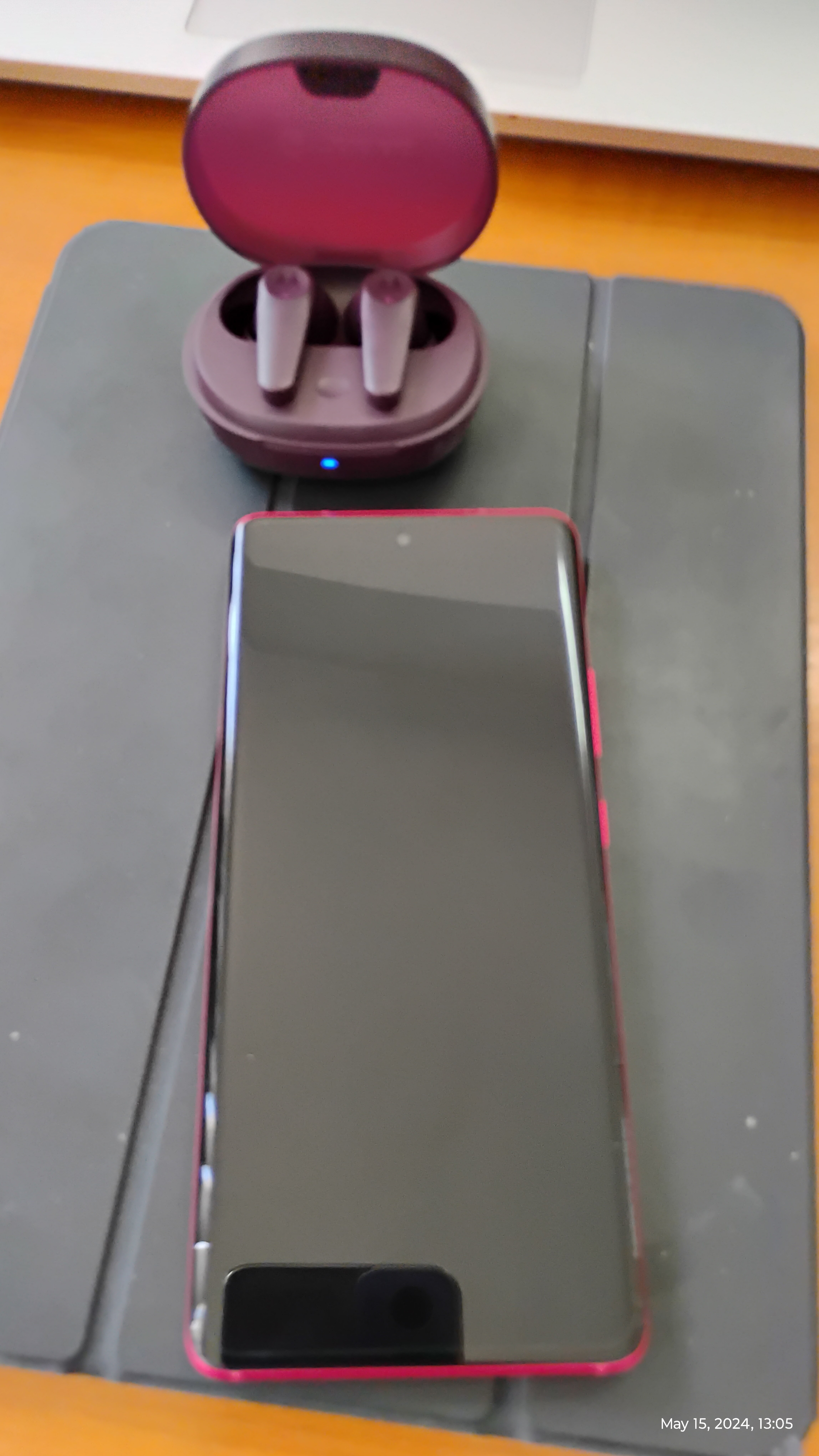 RESIGILAT: Telefon mobil Motorola Edge 30 Fusion, Dual SIM, 128GB, 8GB RAM, 5G, Cosmic Grey