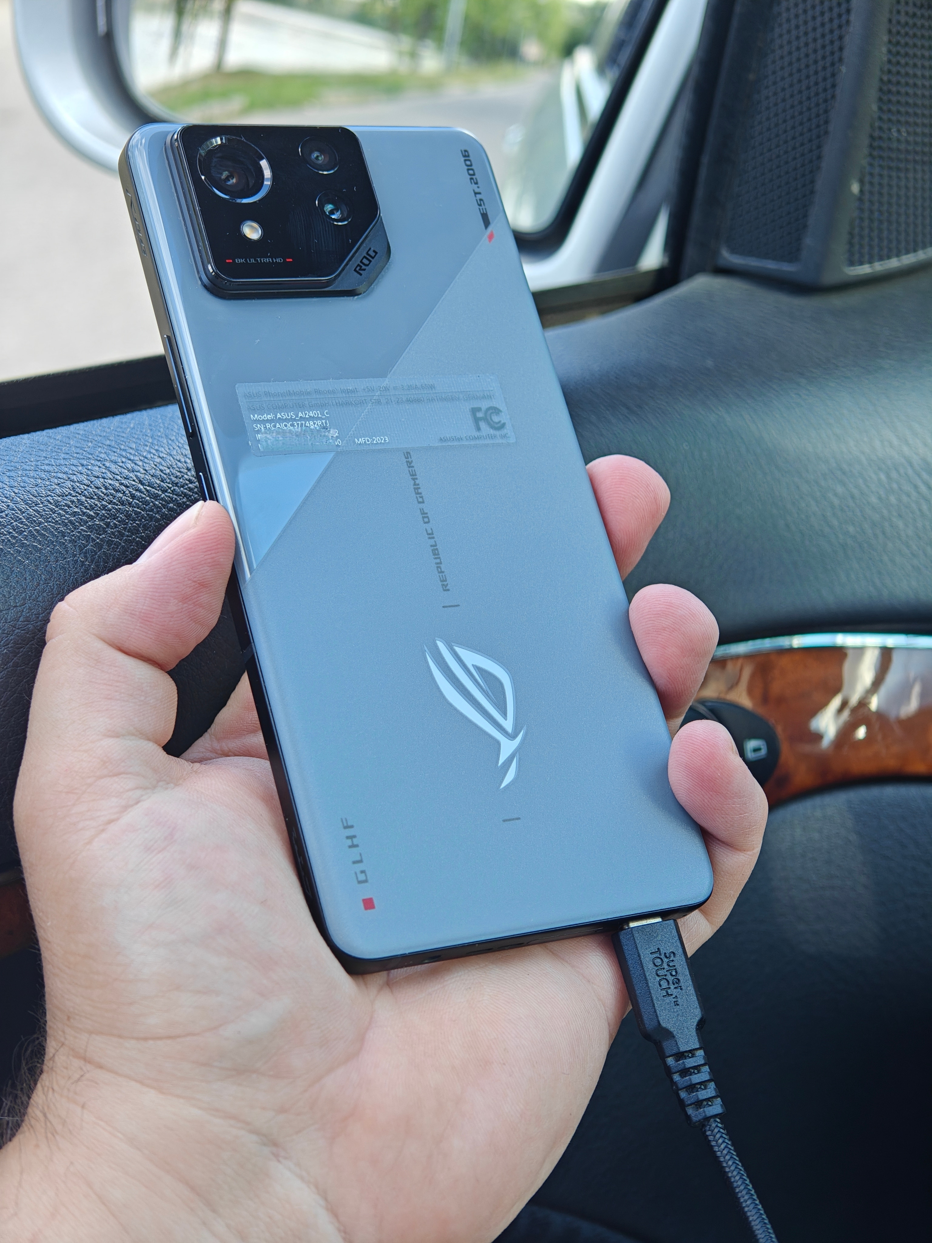 RESIGILAT: Telefon mobil ASUS ROG Phone 8, Dual SIM, 256GB, 12GB RAM, 5G, Black
