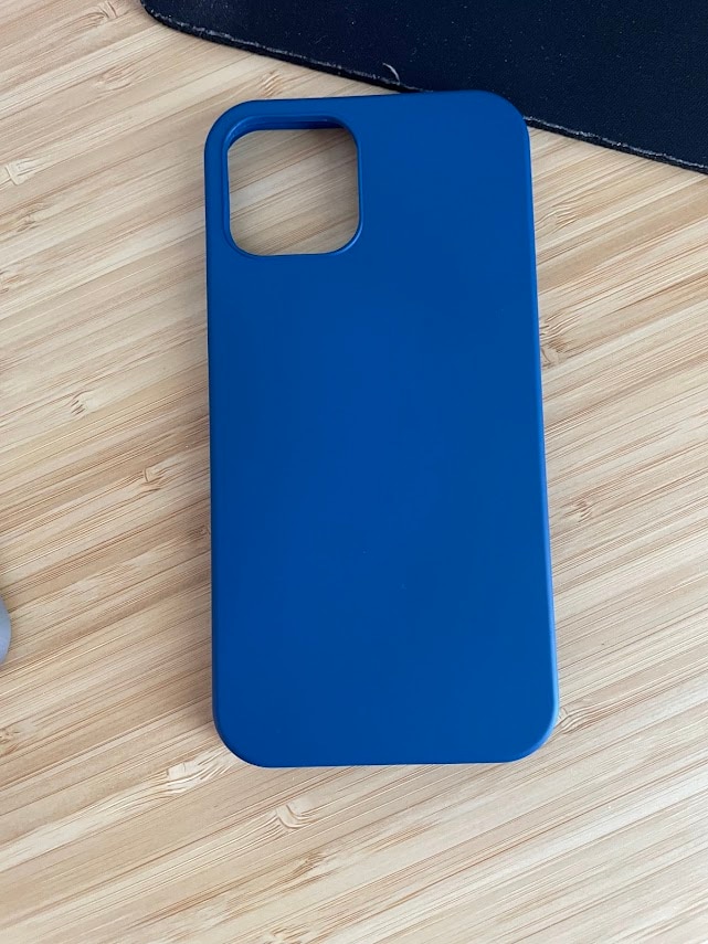 Husa protectie Flippy compatibila cu Apple iPhone 12 Liquid Silicone Case Albastru