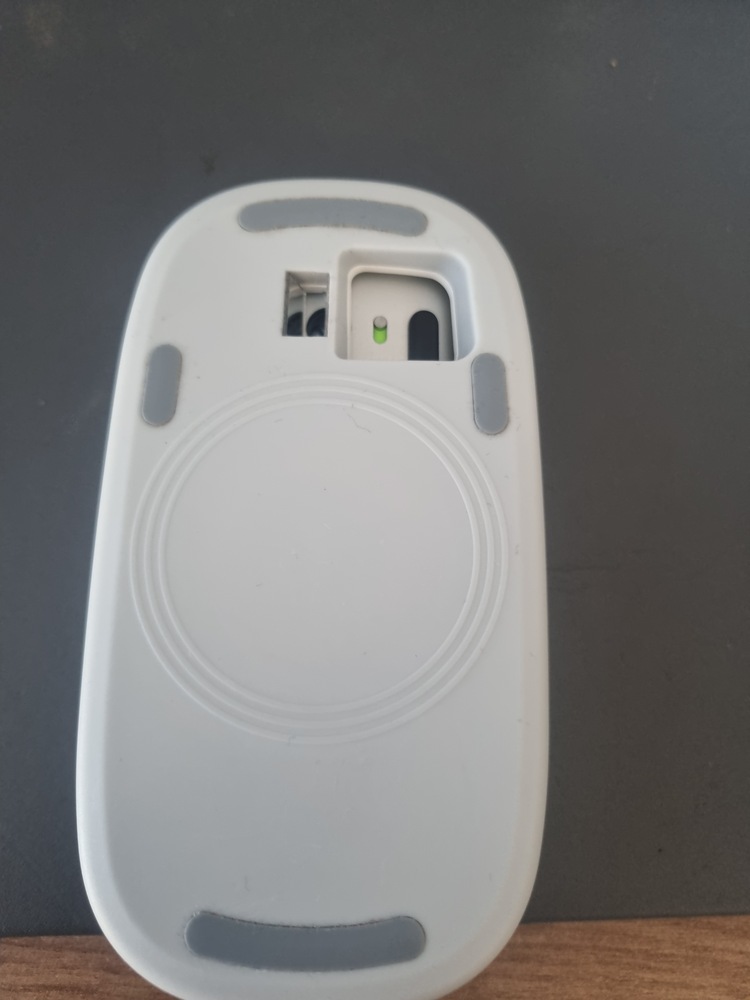 Mouse Apple Magic, Negru - eMAG.ro