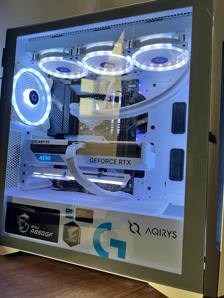 Placa video GIGABYTE GeForce RTX™ 4070 Super AERO OC, 12GB GDDR6X