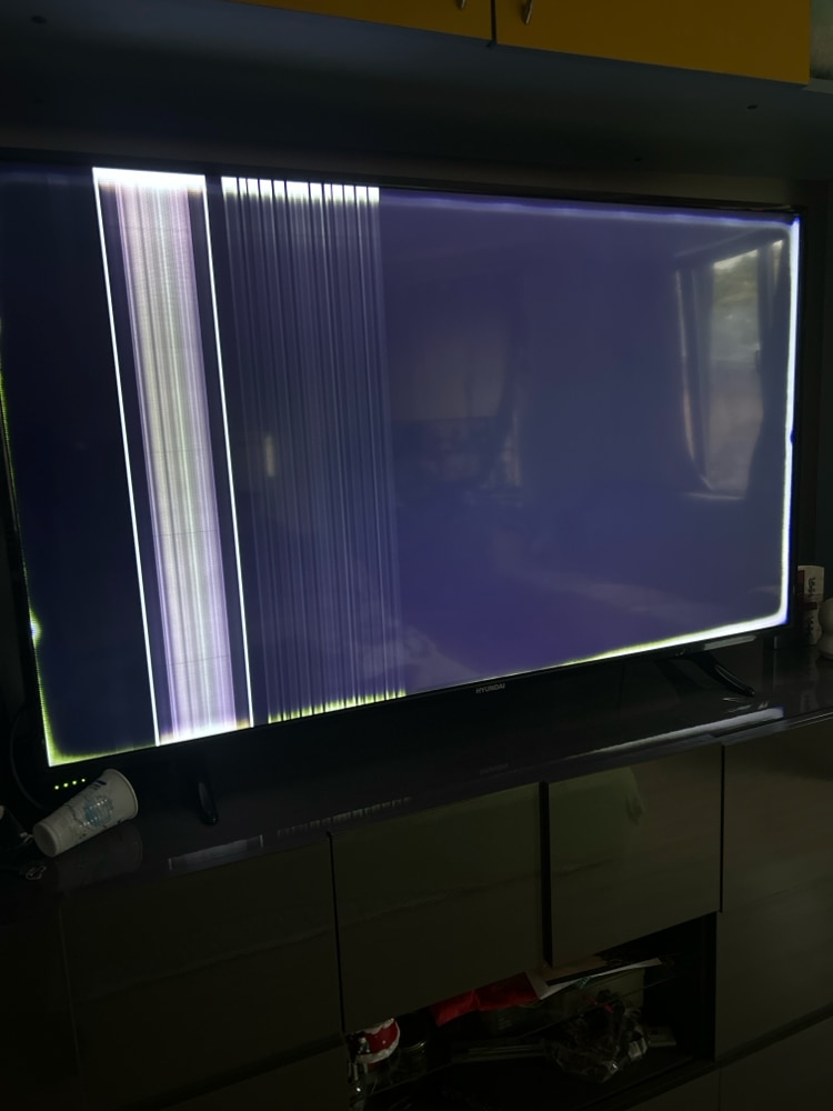Televizor HYUNDAI 58 HYN 7710 UHD , 146 cm , Smart , 4K Ultra HD , LED , Clasa E