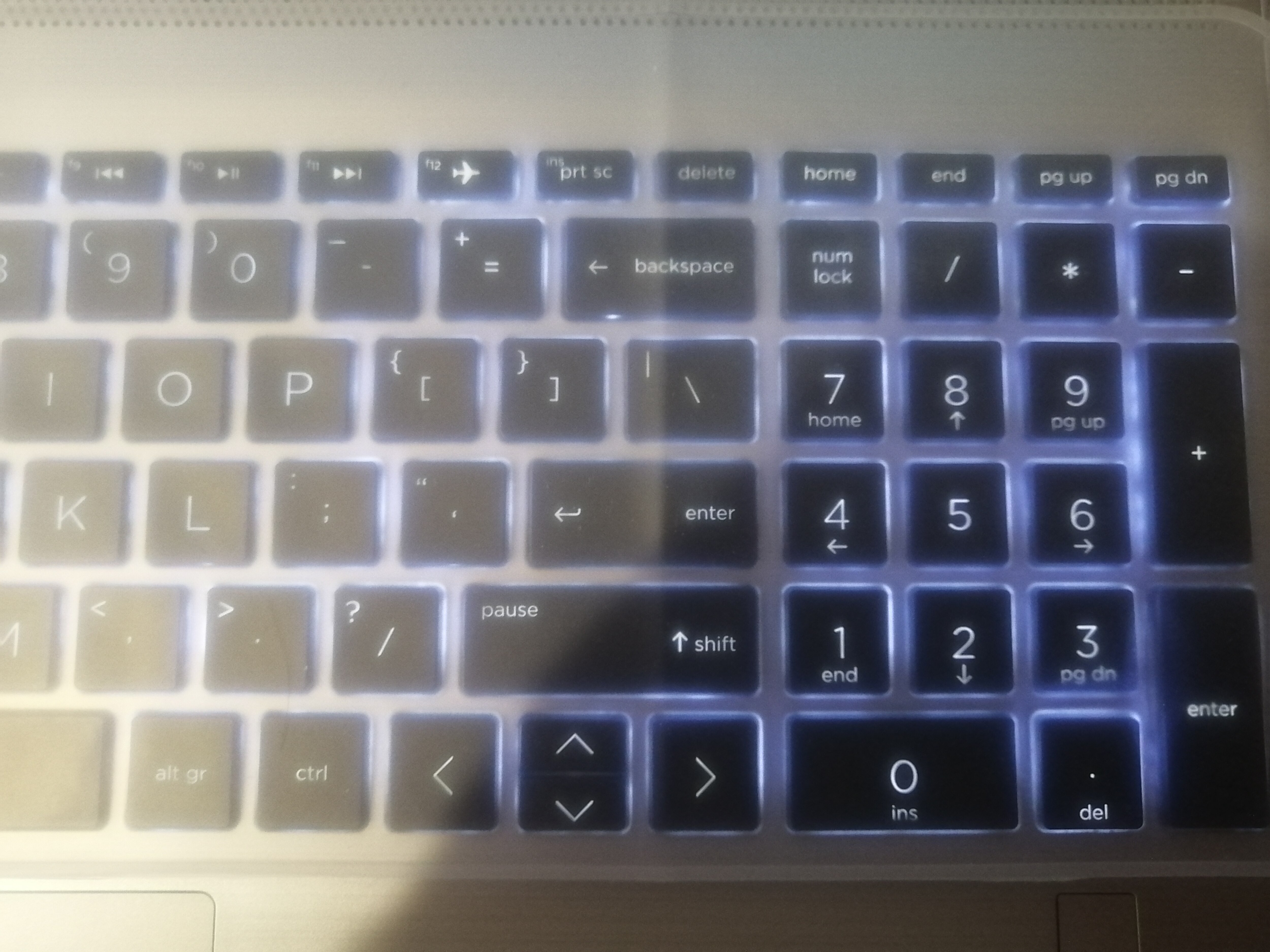 Laptop HP 250 G9 cu procesor Intel® Core™ i5-1235U pana la 4.40 GHz, 15.6", Full HD, 8GB, 512GB SSD, Intel® Iris Xe Graphics, Free DOS, Asteroid Silver