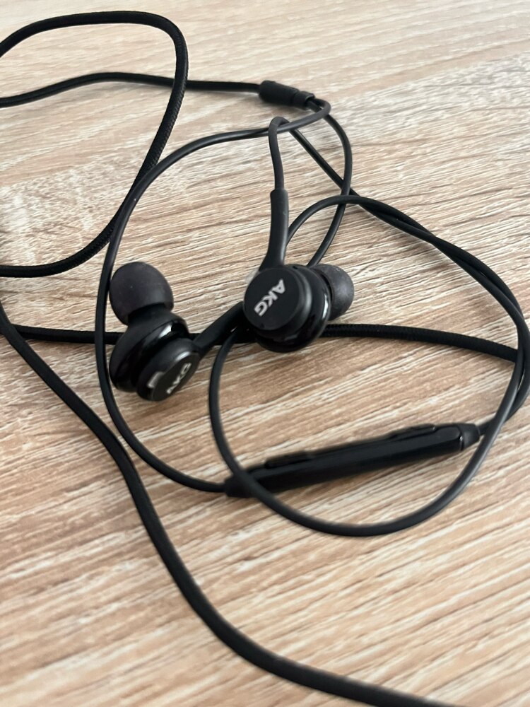 Casti AKG Samsung cu mufa tip C, negru, ambalaj retail
