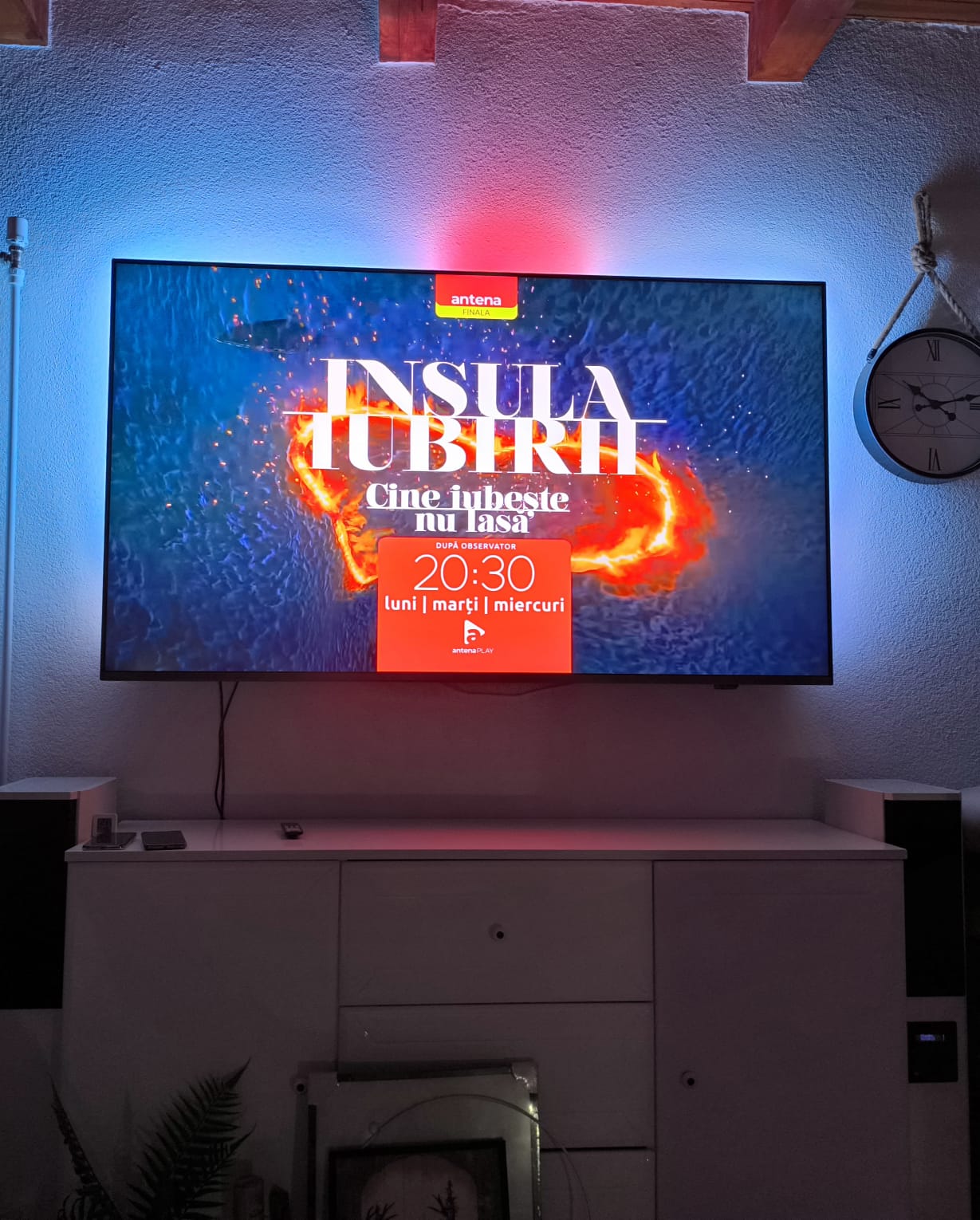 Televizor Philips AMBILIGHT tv LED 50PUS8818, 126 cm, Google TV, 4K Ultra HD, 100 Hz, Clasa G