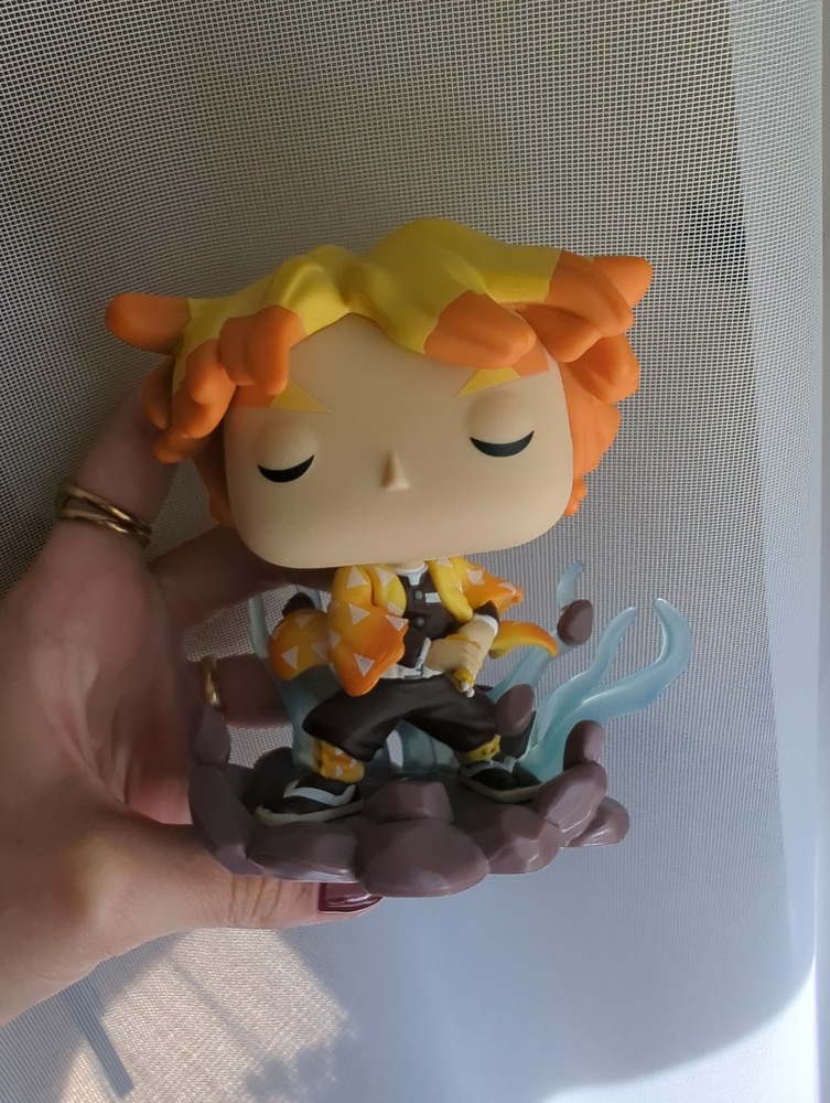 FIGURINE FUNKO POP Demon Slayer Zenitsu Agatsuma 987 Funimation 2021