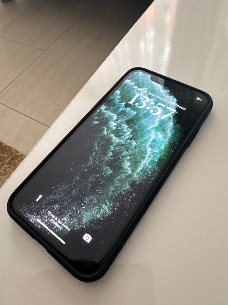 Husa CASEY STUDIOS™ pentru Apple iPhone XS Max, Soft Silicone Premium, Microfibra in Interior, Light Purple, de Protectie, Ultra Slim, pentru Incarcare Wireless, Margini Ridicate pentru Protectia Ecranului si a Camerelor