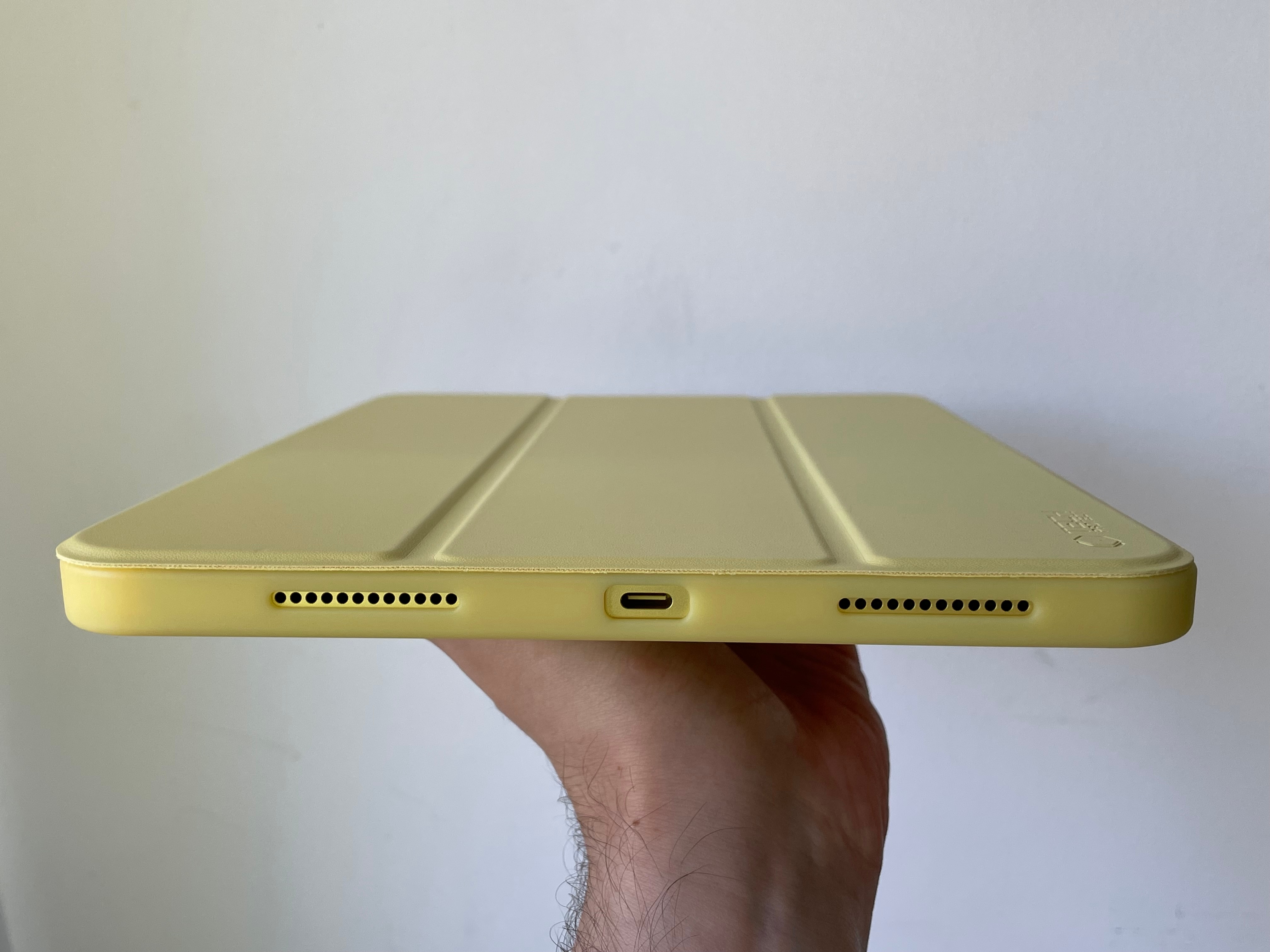 Husa Tech-Protect Smartcase Pen compatibila cu iPad 10.9 inch 2022 Yellow