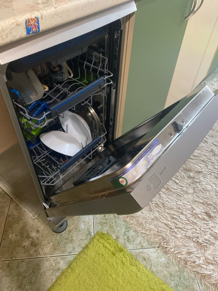 RESIGILAT: Masina de spalat vase Electrolux ESG43310SX, 10 seturi, 8 programe, Clasa D, Motor Inverter, Display LED, 45 cm, Inox