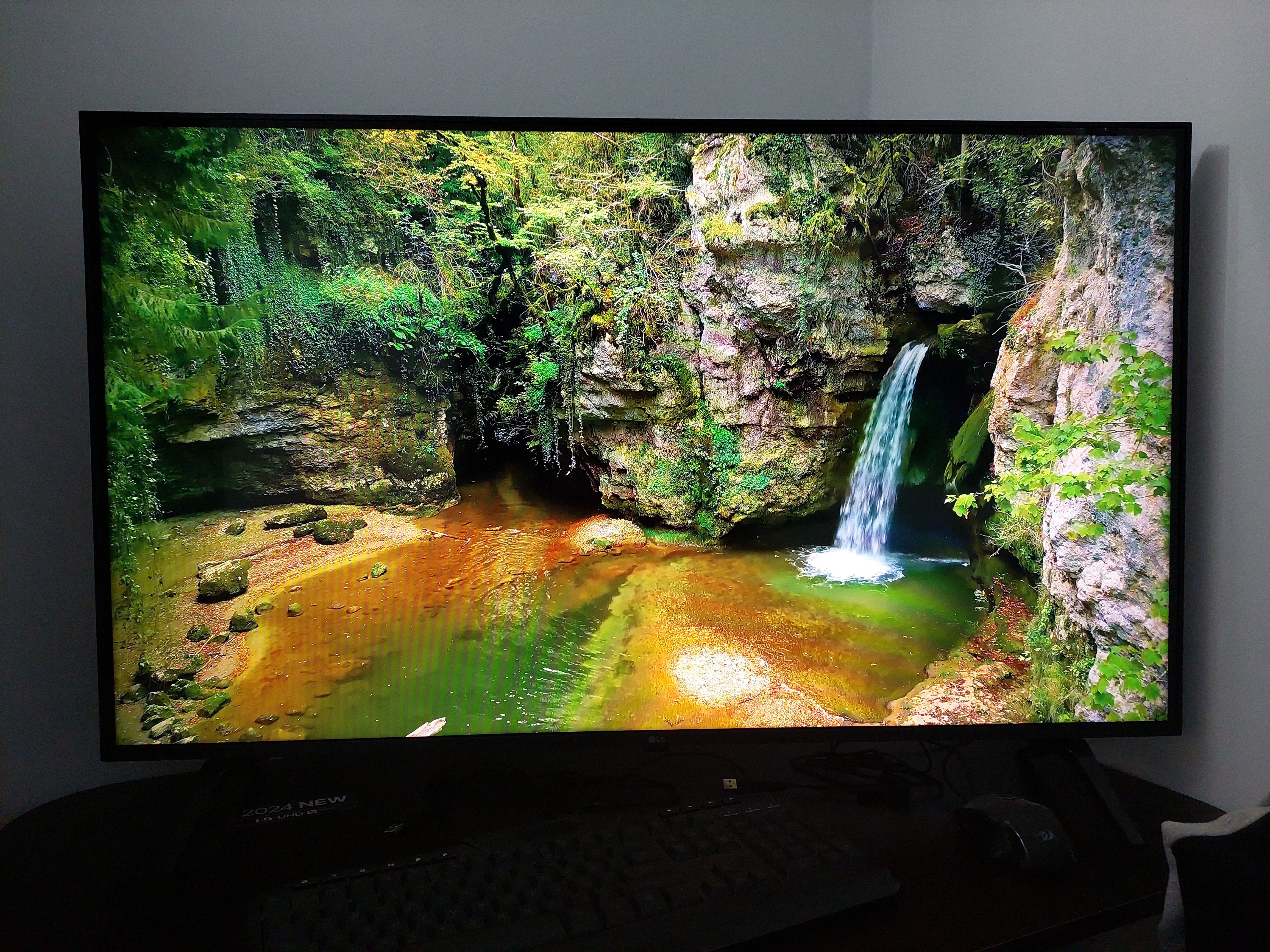 Televizor LG LED 43UT80003LA, 108 cm, Smart, 4K Ultra HD, Clasa G