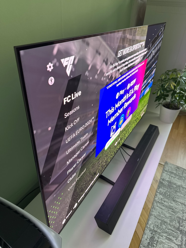 Televizor Samsung OLED 77S90C, 195 cm, Smart, 4K Ultra HD, 100 Hz, Clasa F (Model 2023)