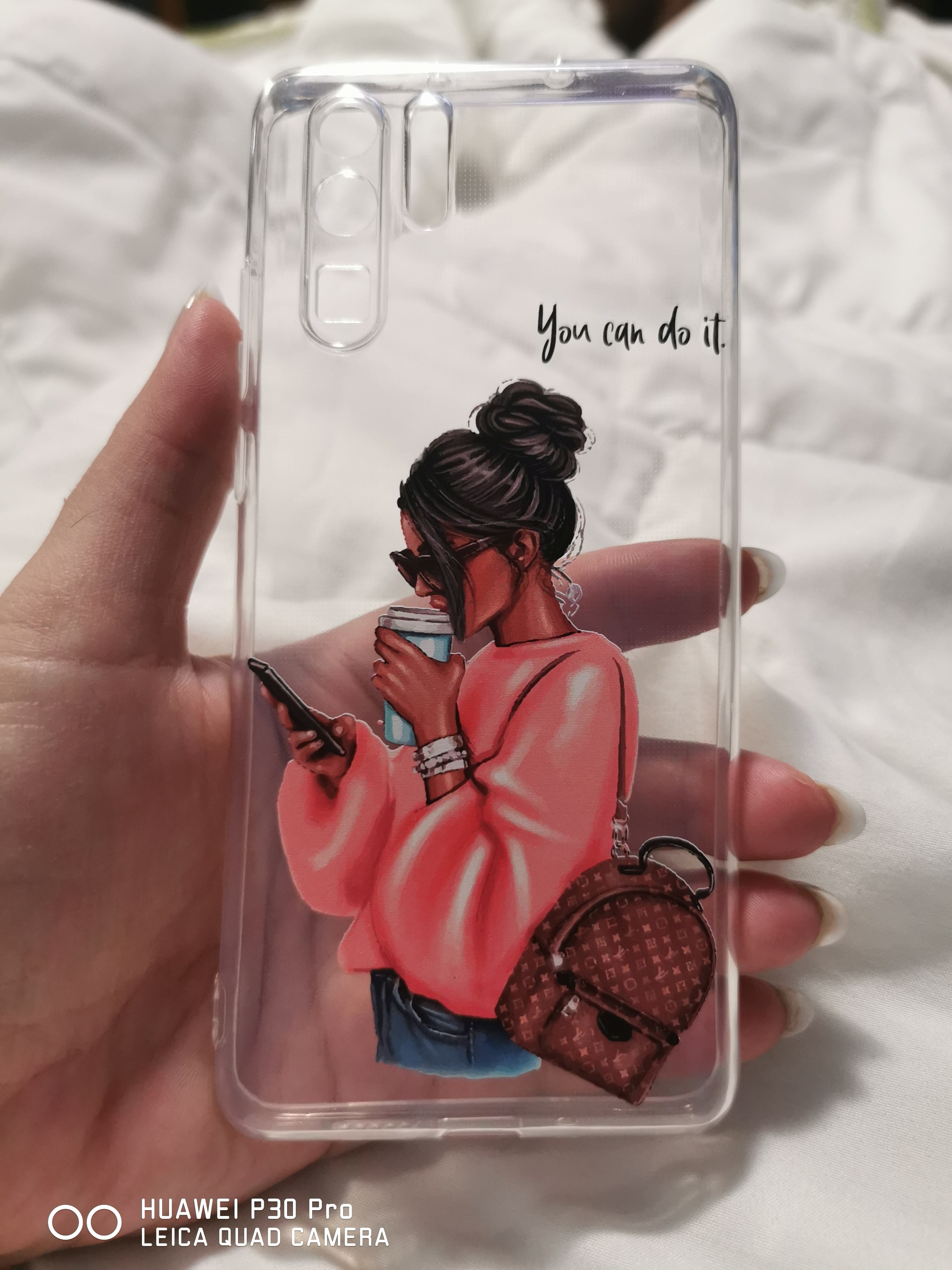 Husa BestCase® Clear Silicon 2MM, Compatibila Cu Huawei P30 Pro, Shopping Girl, Antisoc, Protectie Camera, Margini ridicate pentru protectia ecranului, T 962