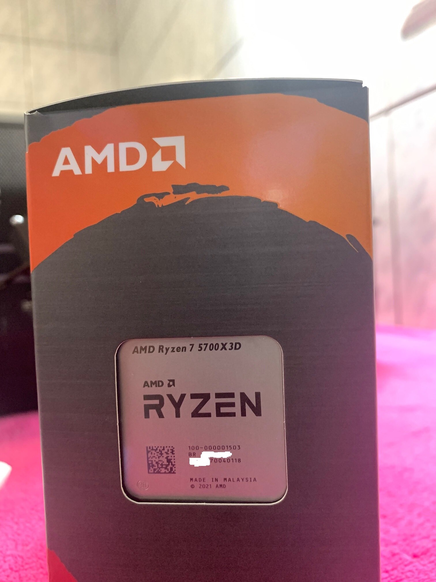 Procesor AMD Ryzen™ 7 5700X3D, 100MB, up to 4.1GHz Max Boost